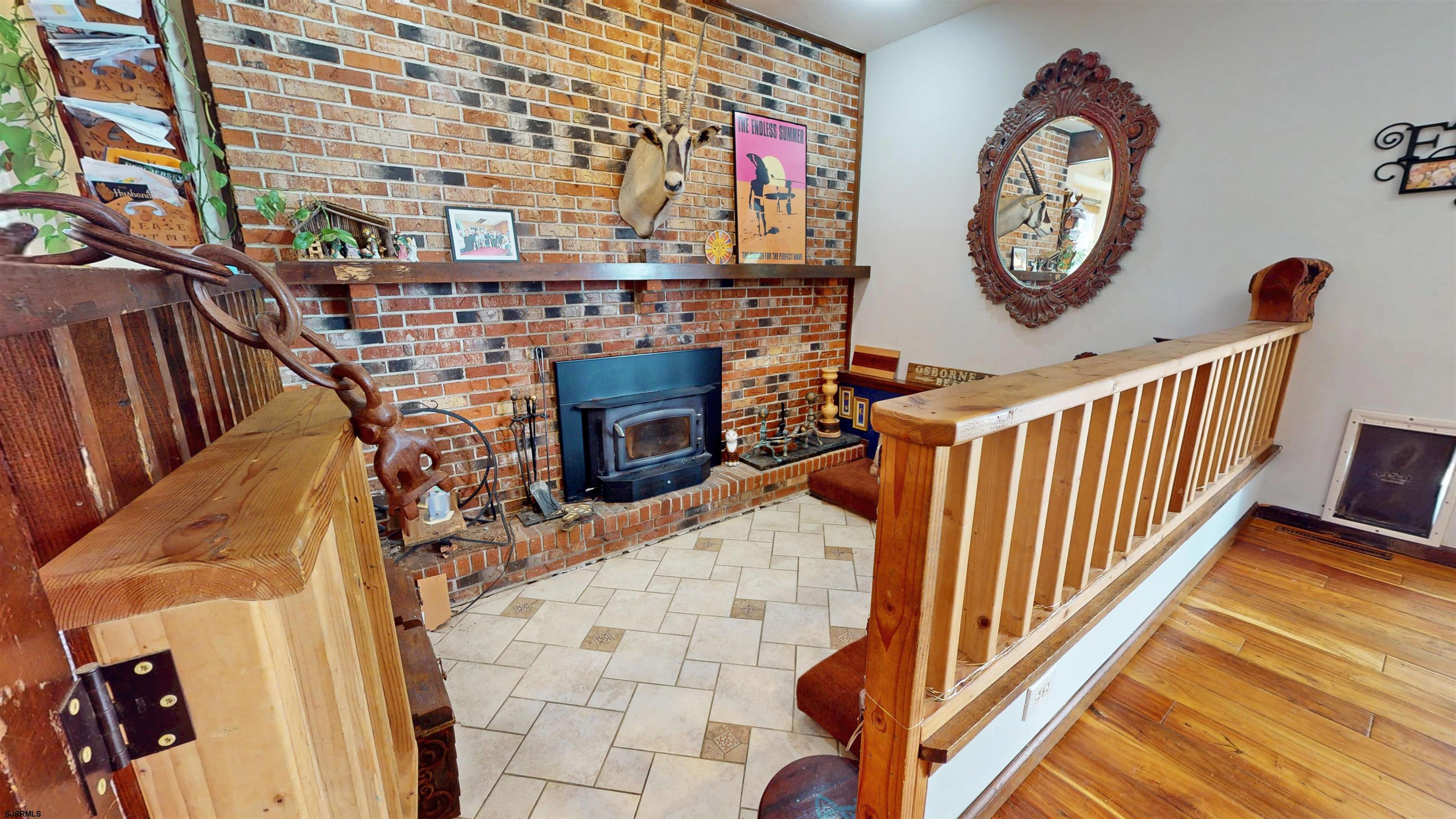 7 Woodstock Dr