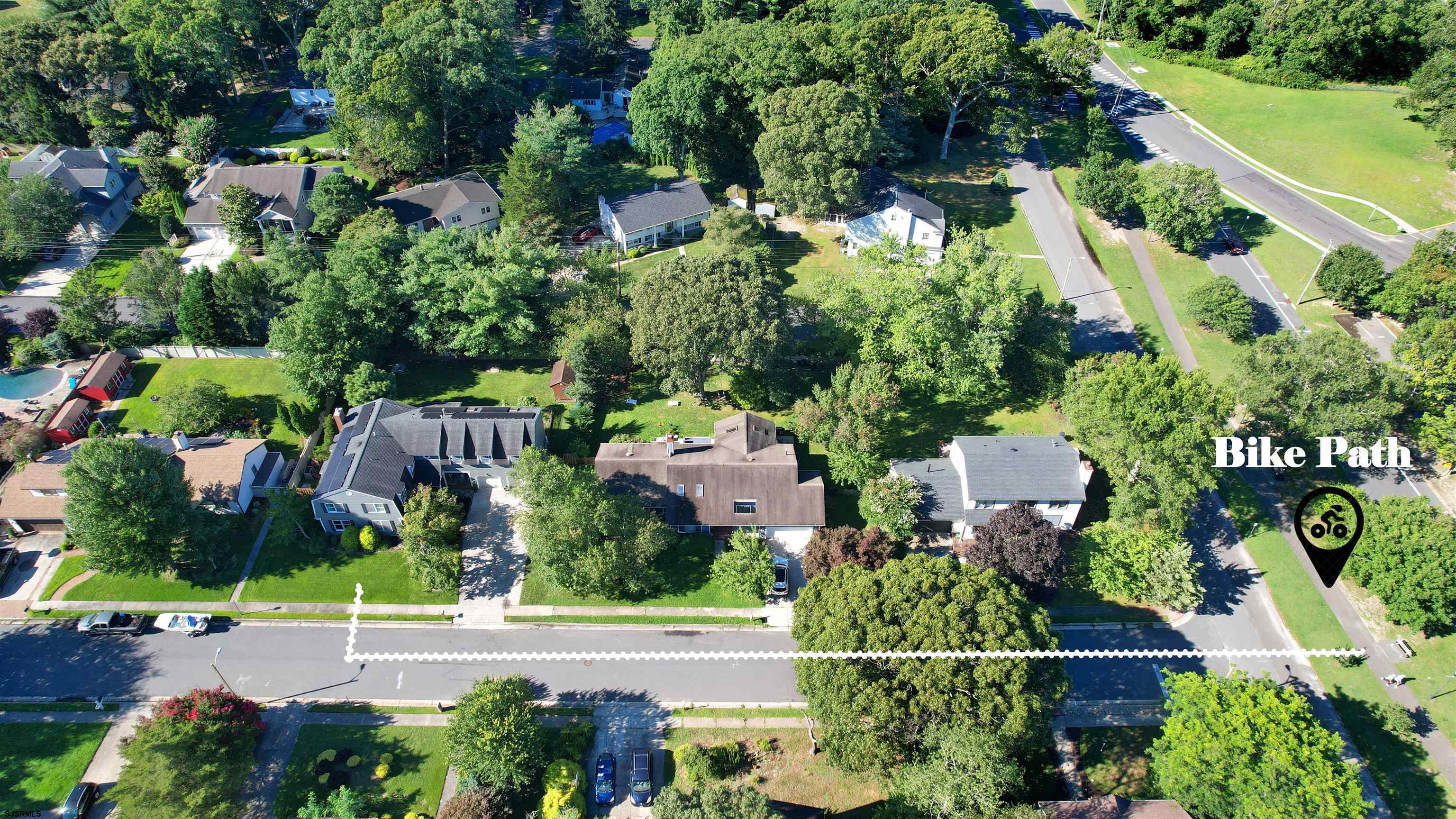 7 Woodstock Dr
