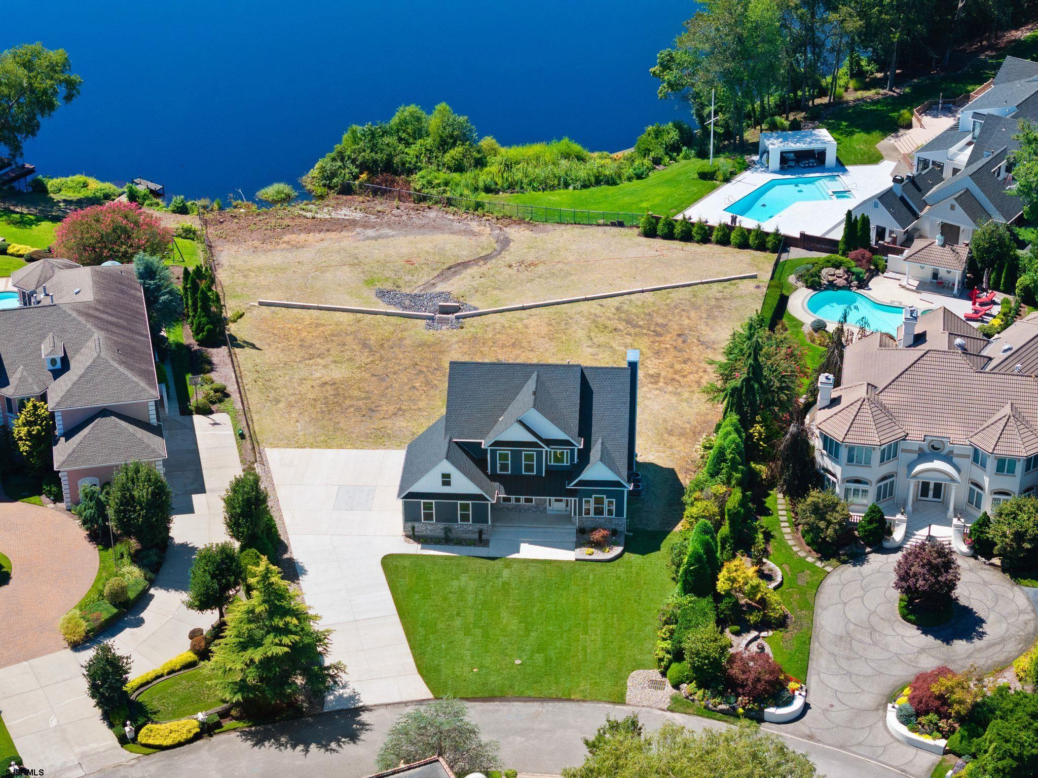 14 Wexford Ln Ln