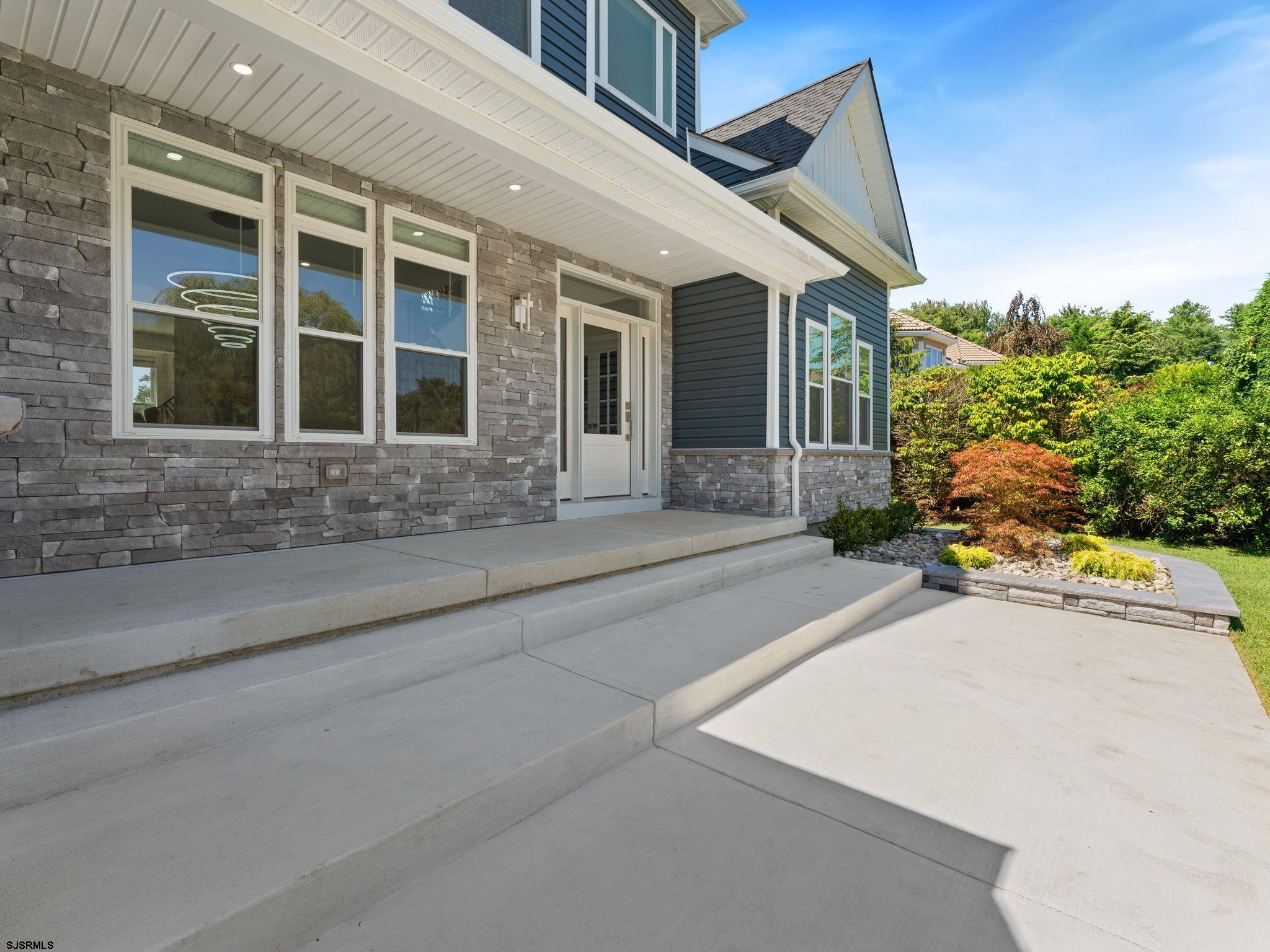 14 Wexford Ln Ln