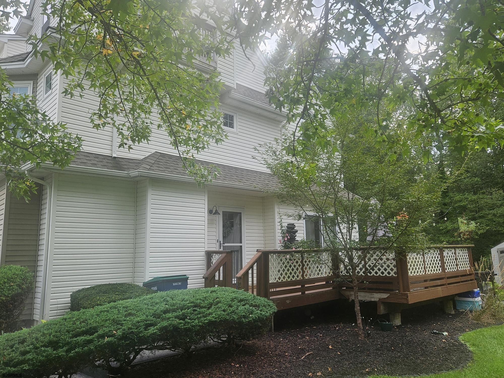 14 Courtland Court - Picture 1