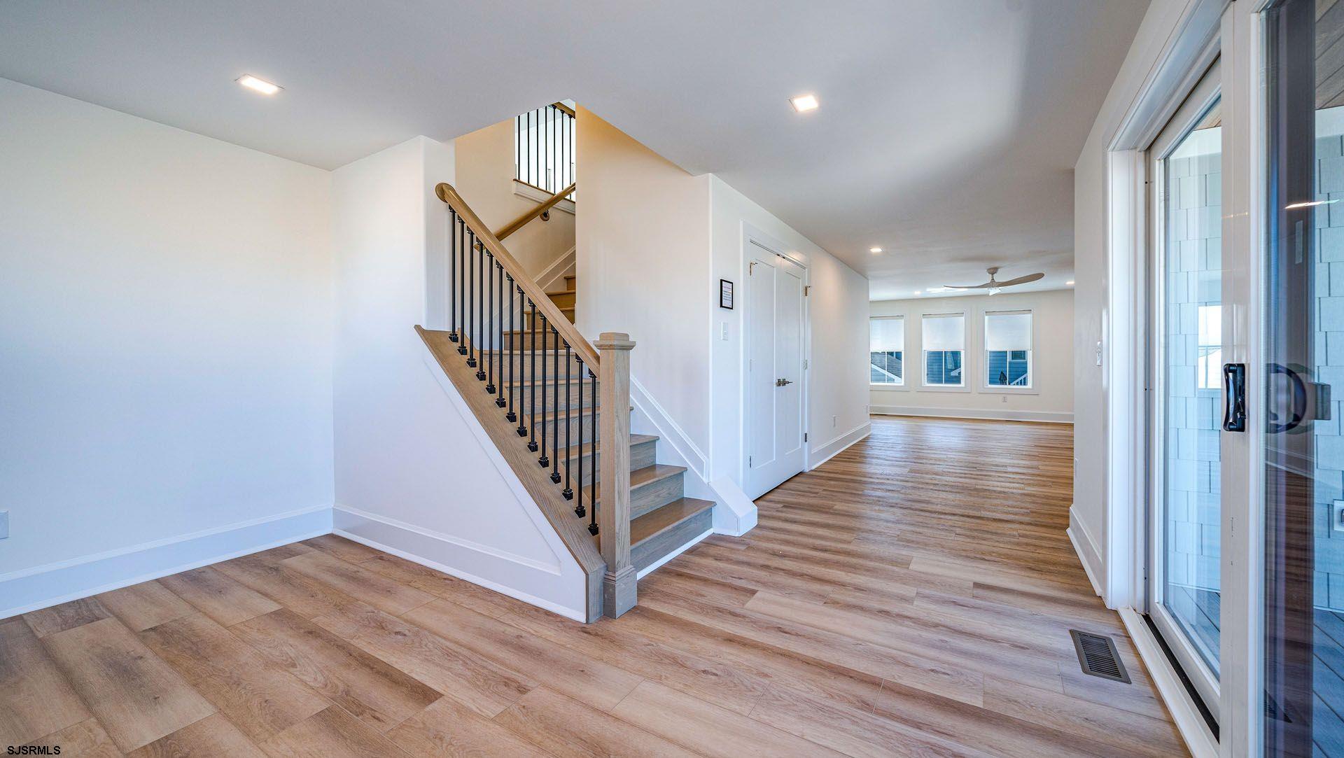 3008 Ventnor Avenue - Picture 3