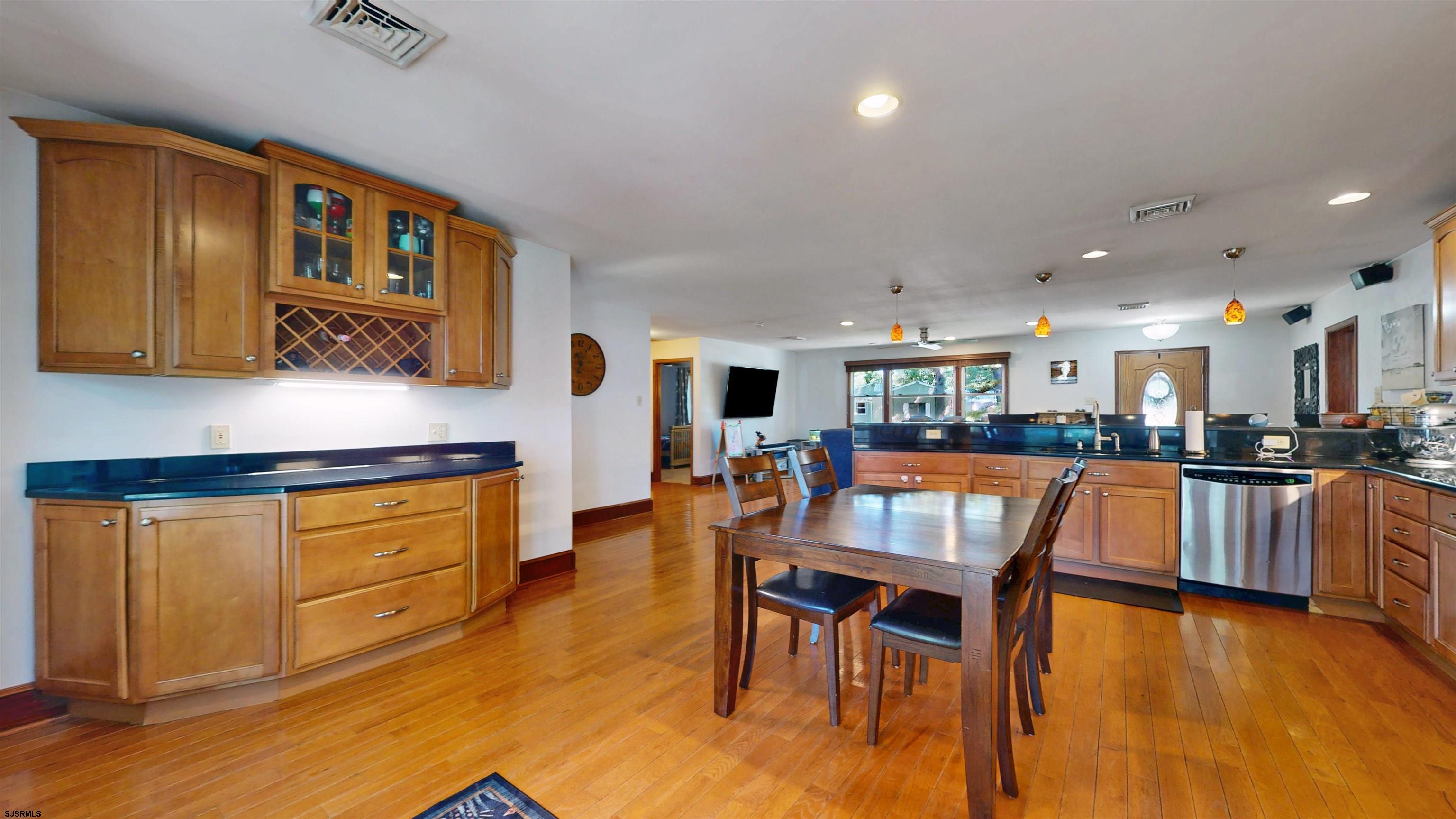 14 Rushwood Dr Dr