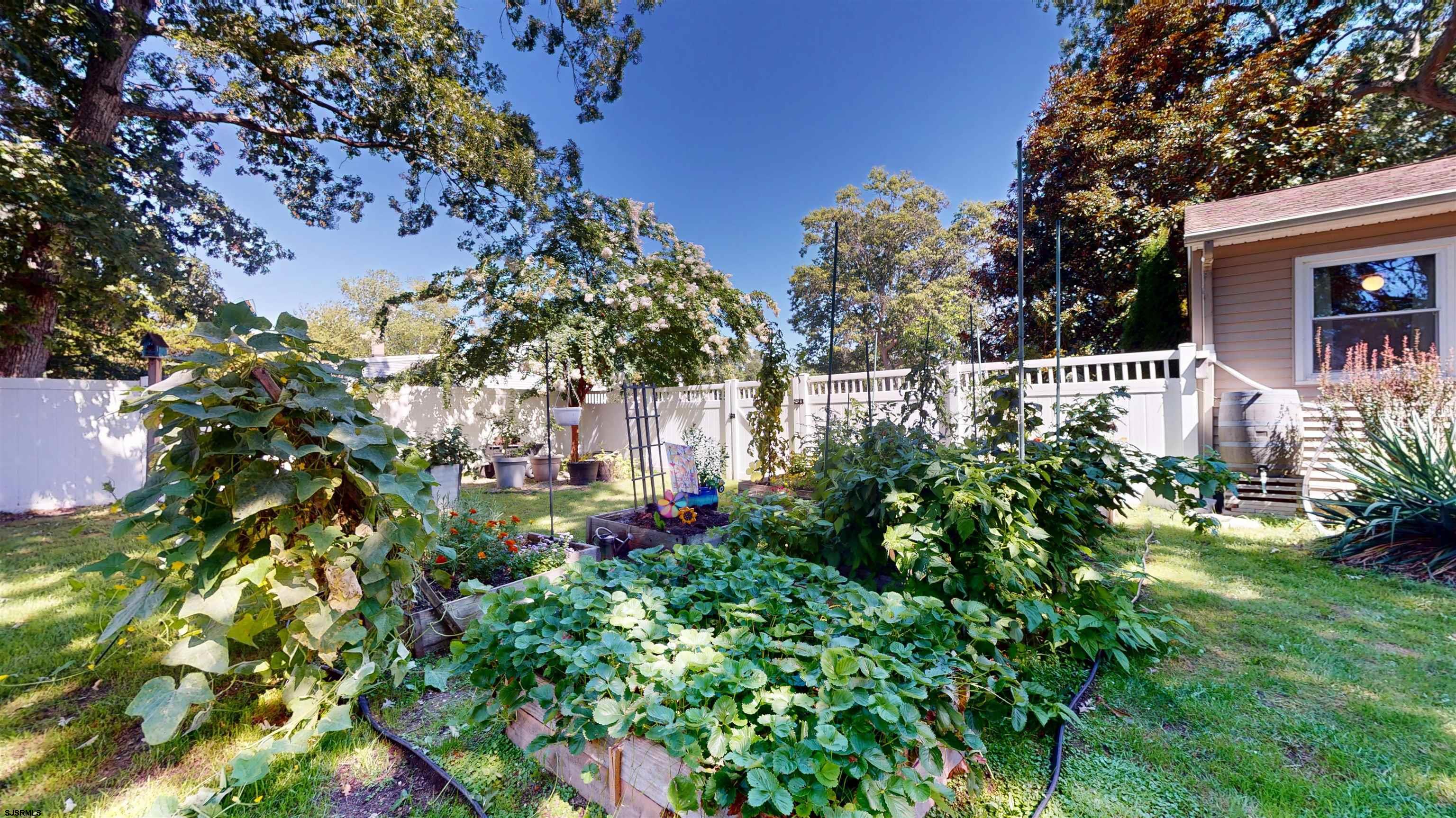 14 Rushwood Dr Dr