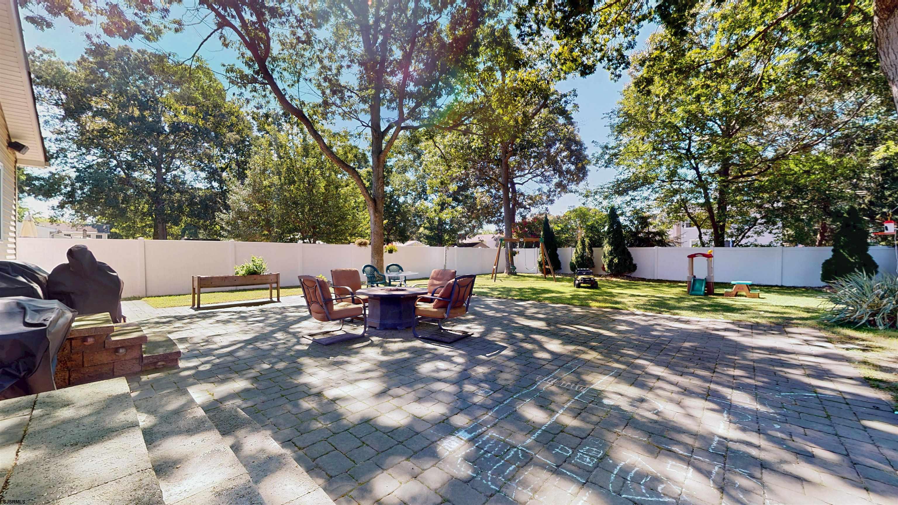 14 Rushwood Dr Dr