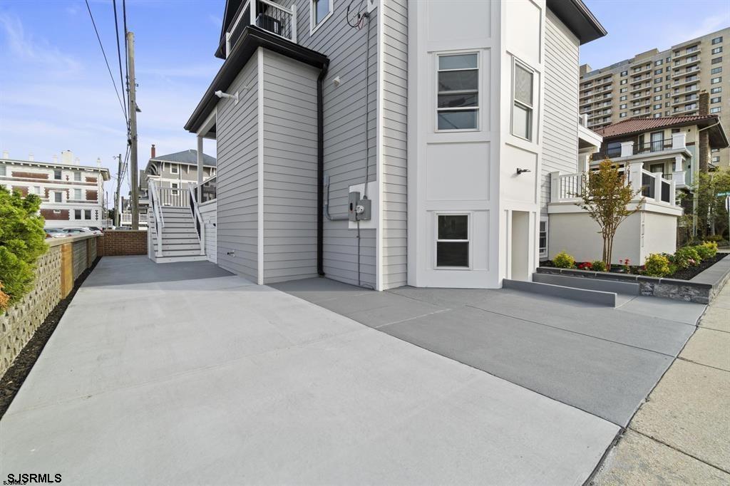 101 S Baton Rouge Avenue