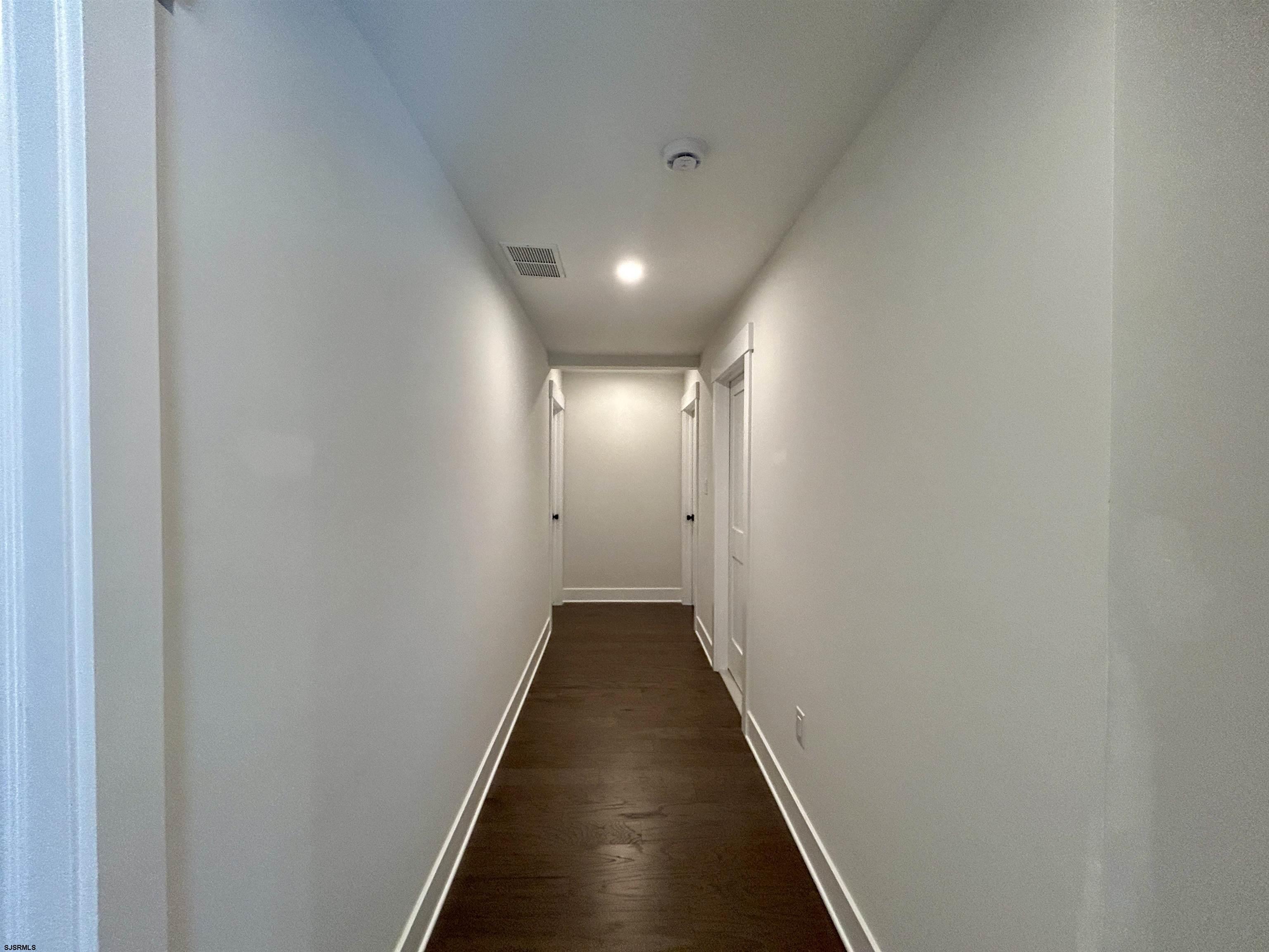 210 Perry