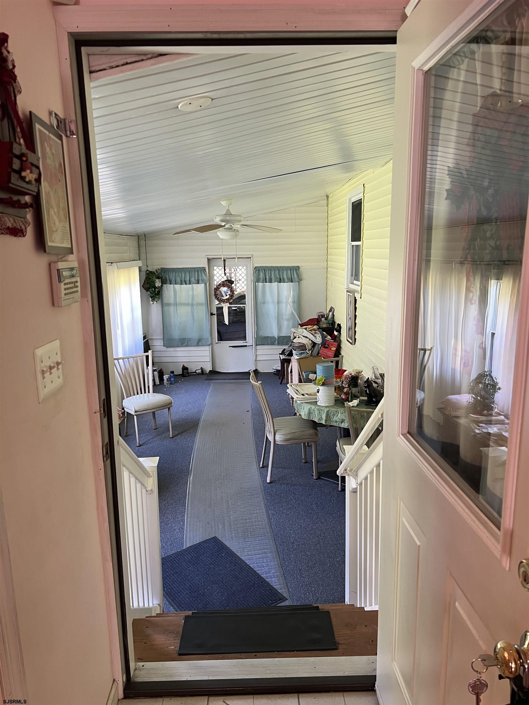 1601 Mccall Avenue - Picture 4