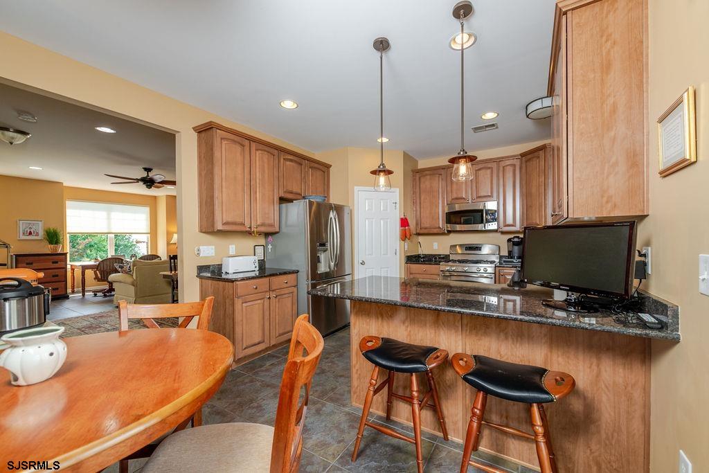 326 Sanderling Ln