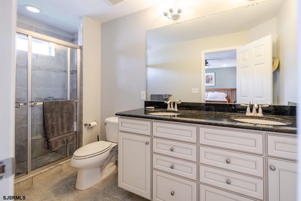 326 Sanderling Ln
