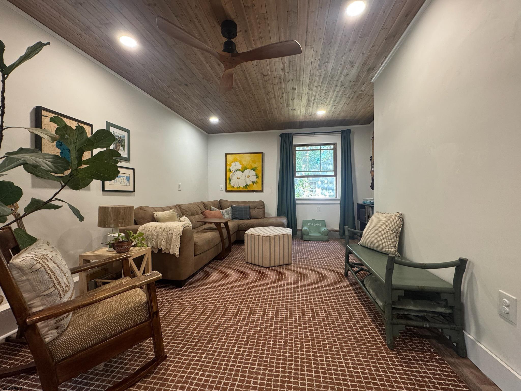 9 Kendall Dr