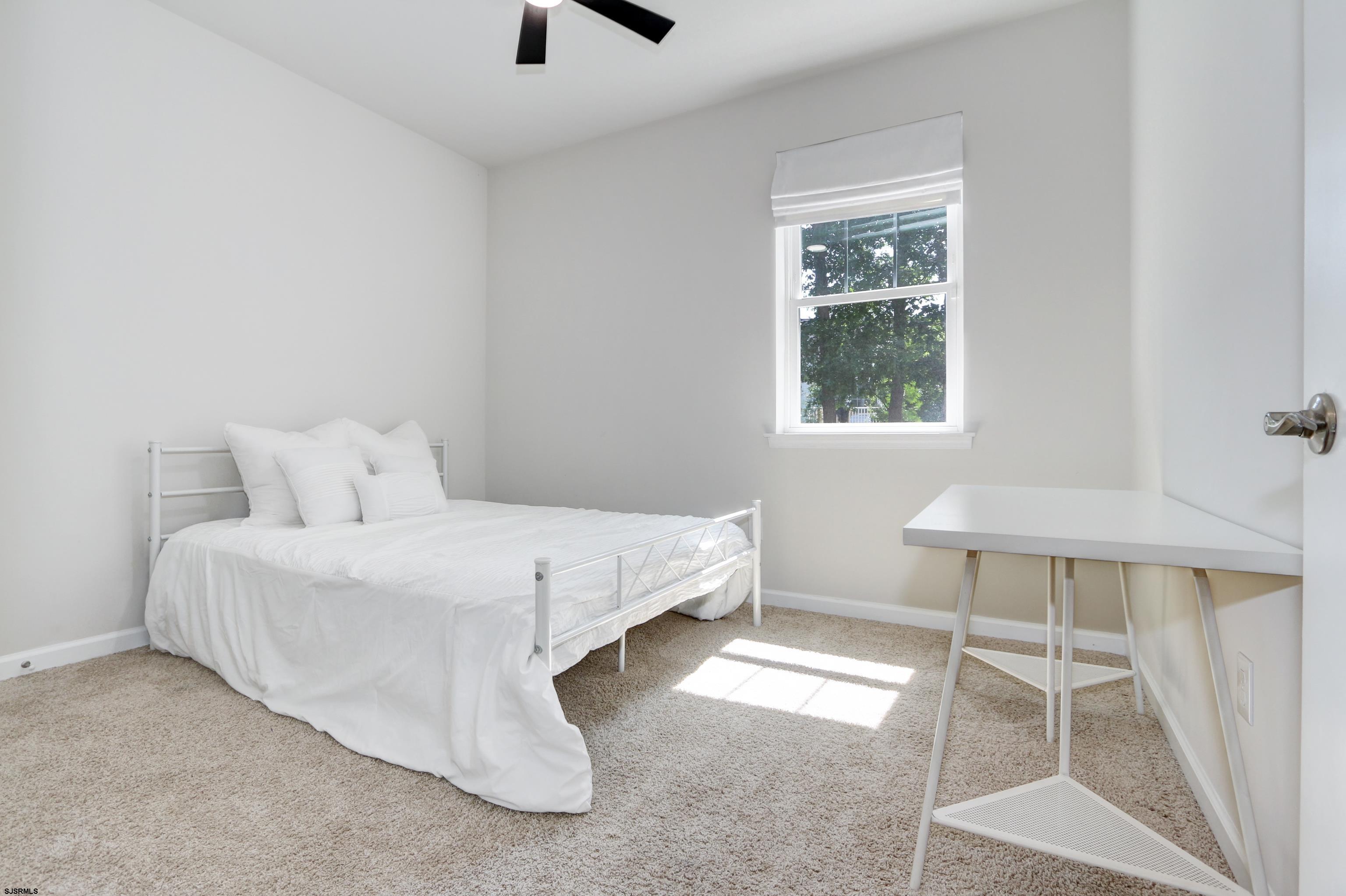 201 Spyglass Court