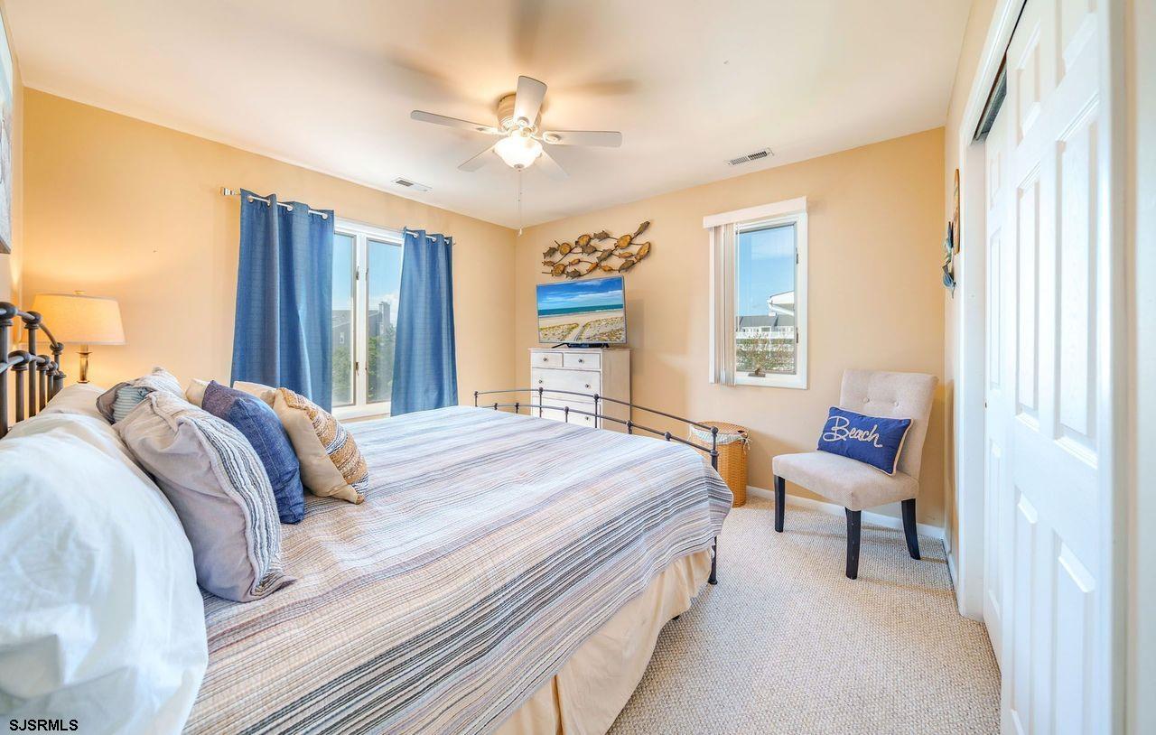 1016 Harbour Cove