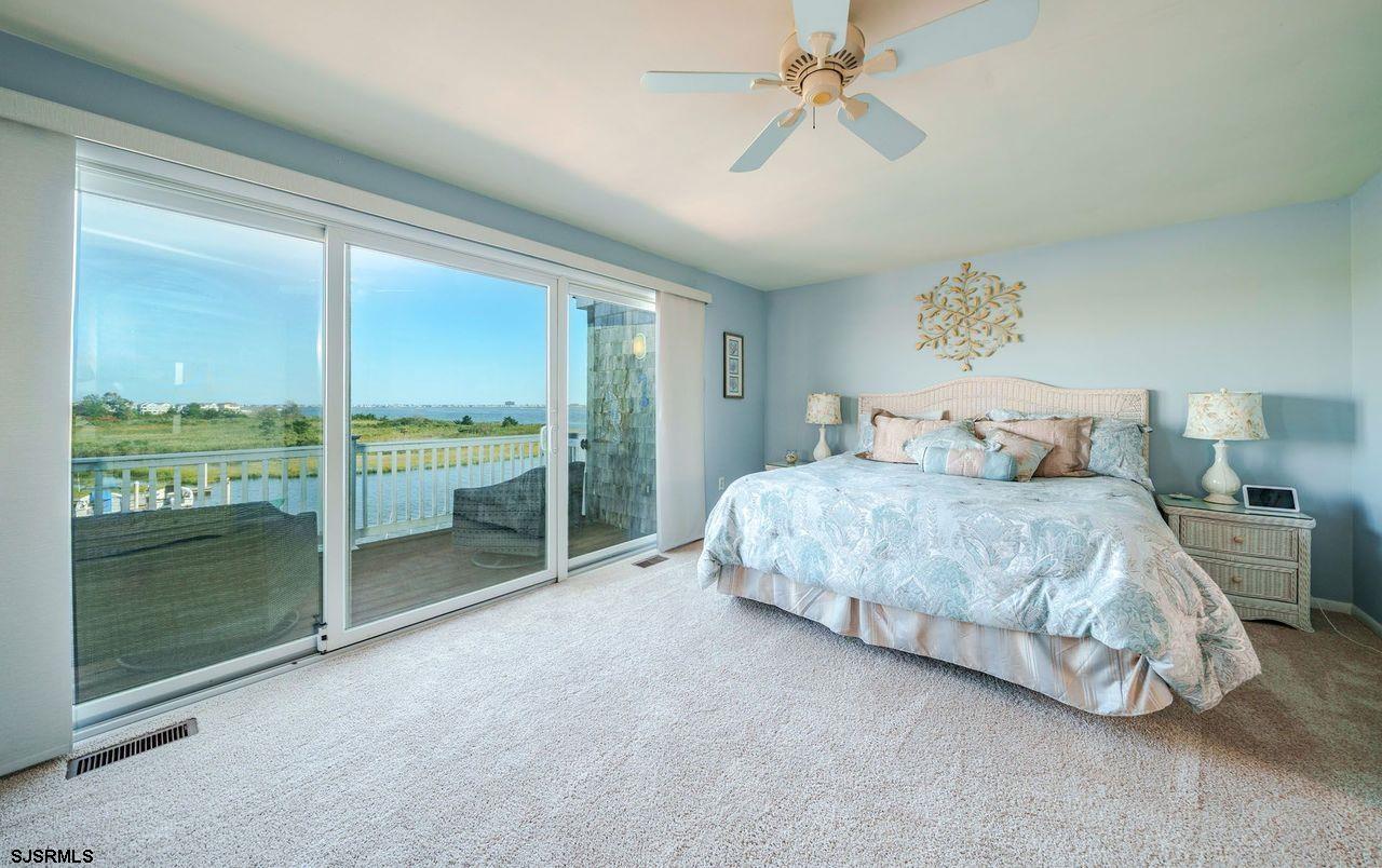 1016 Harbour Cove