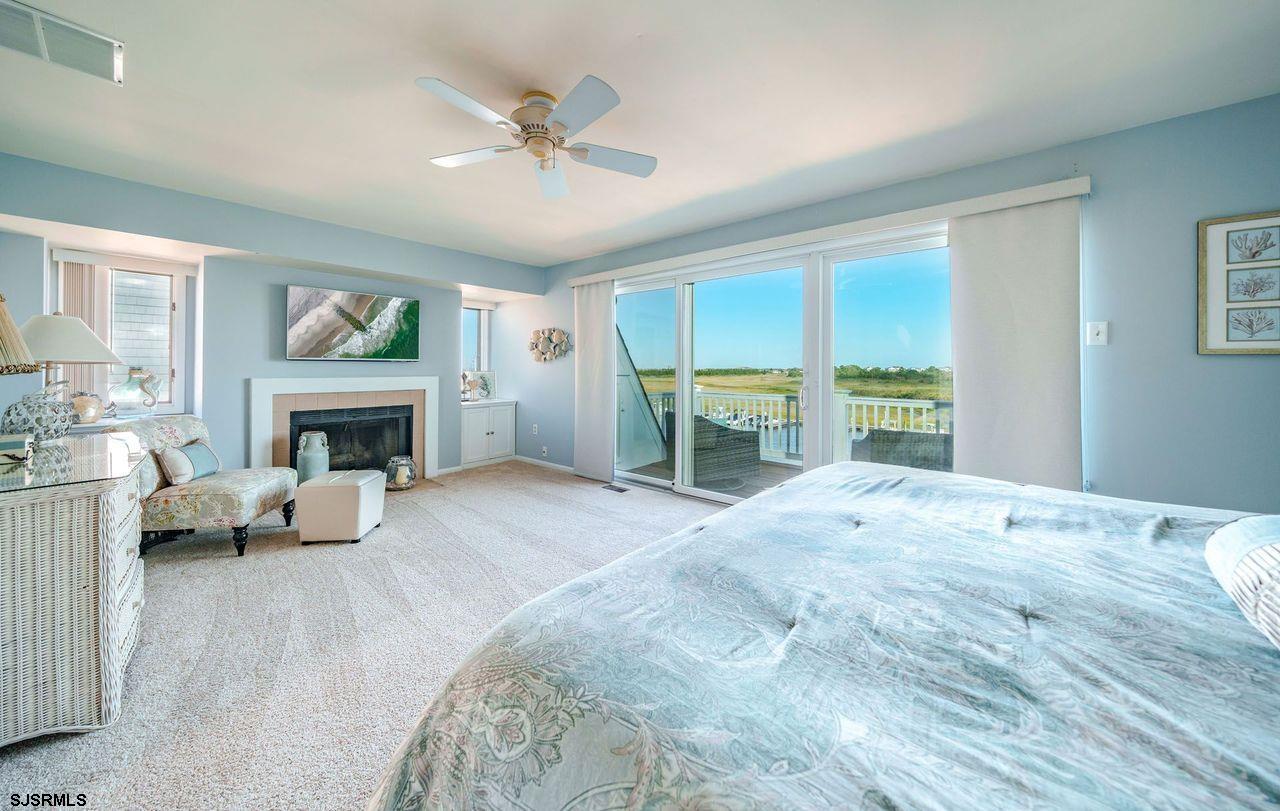 1016 Harbour Cove