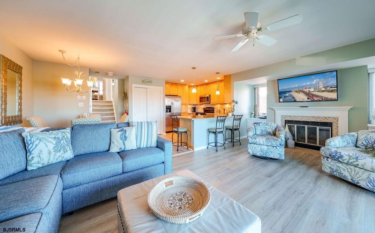 1016 Harbour Cove