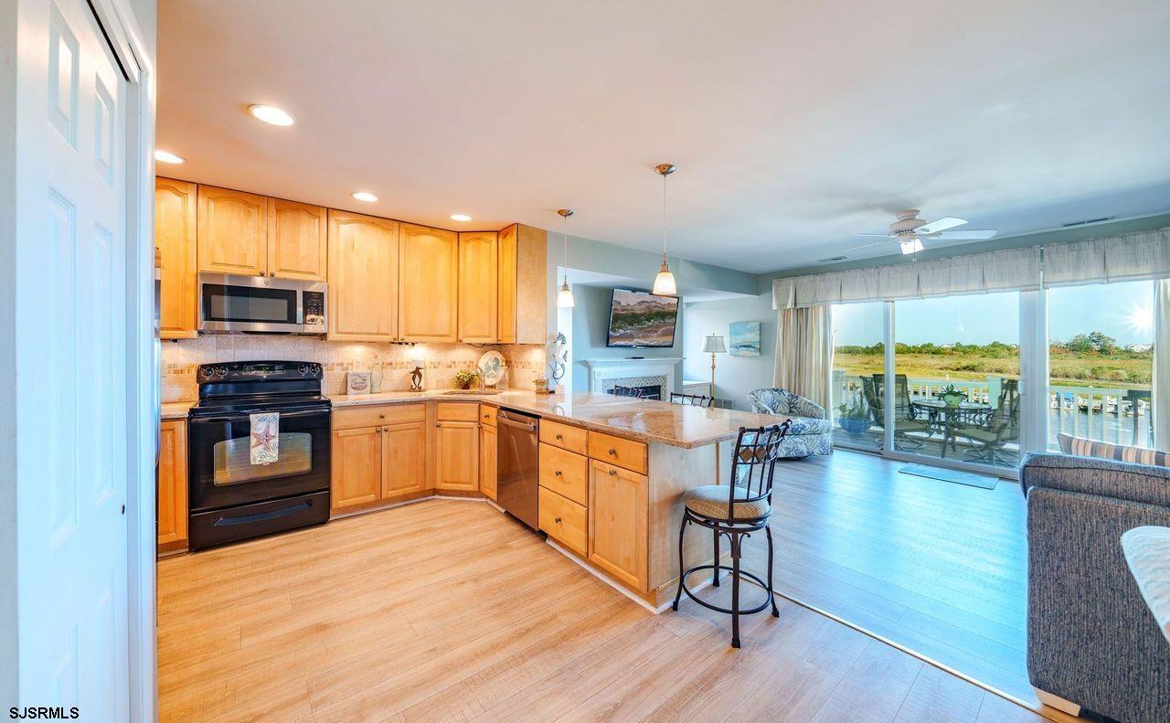 1016 Harbour Cove