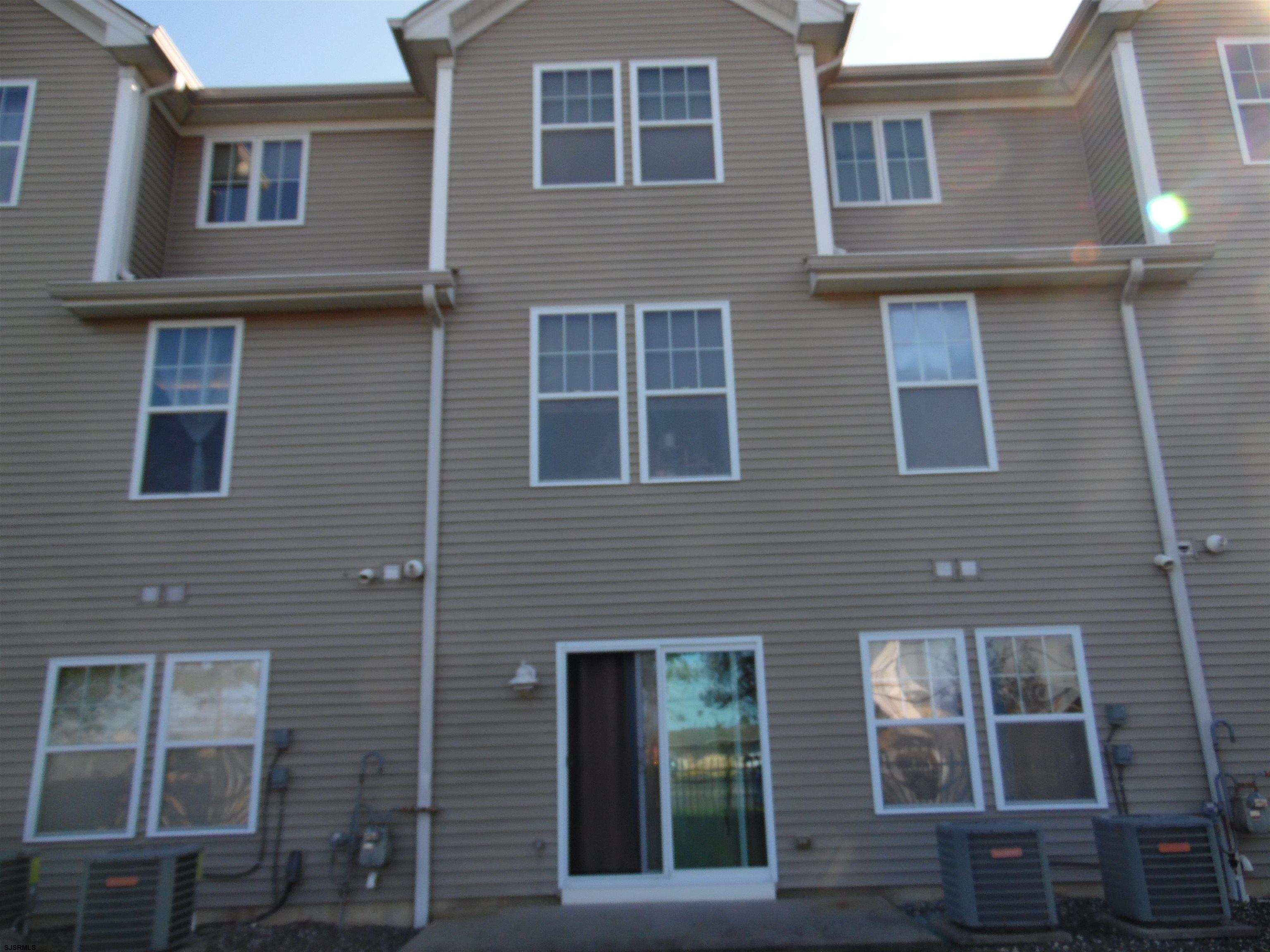 120 DUNLIN - Picture 4