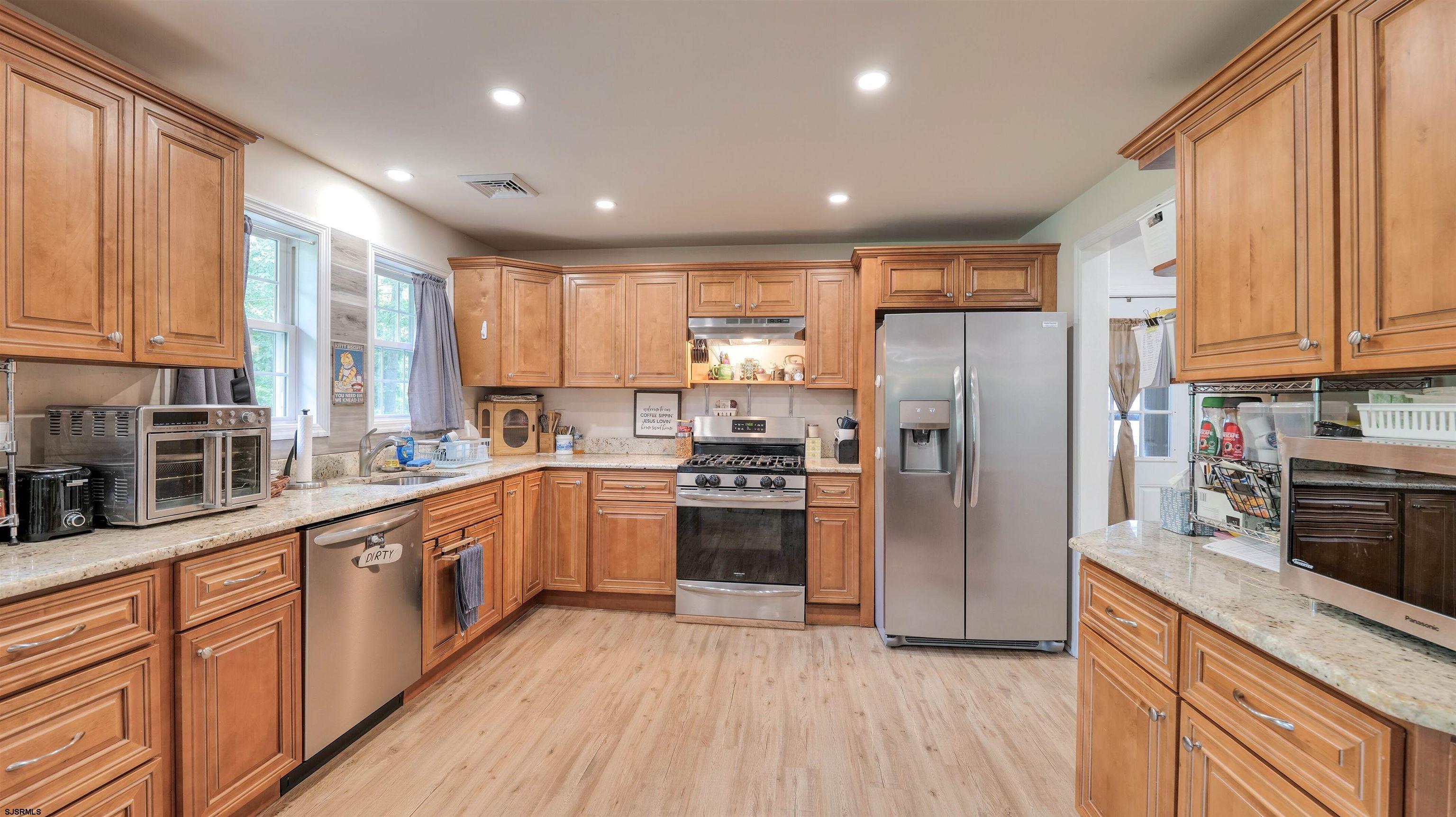 531 Cedar Avenue - Picture 1