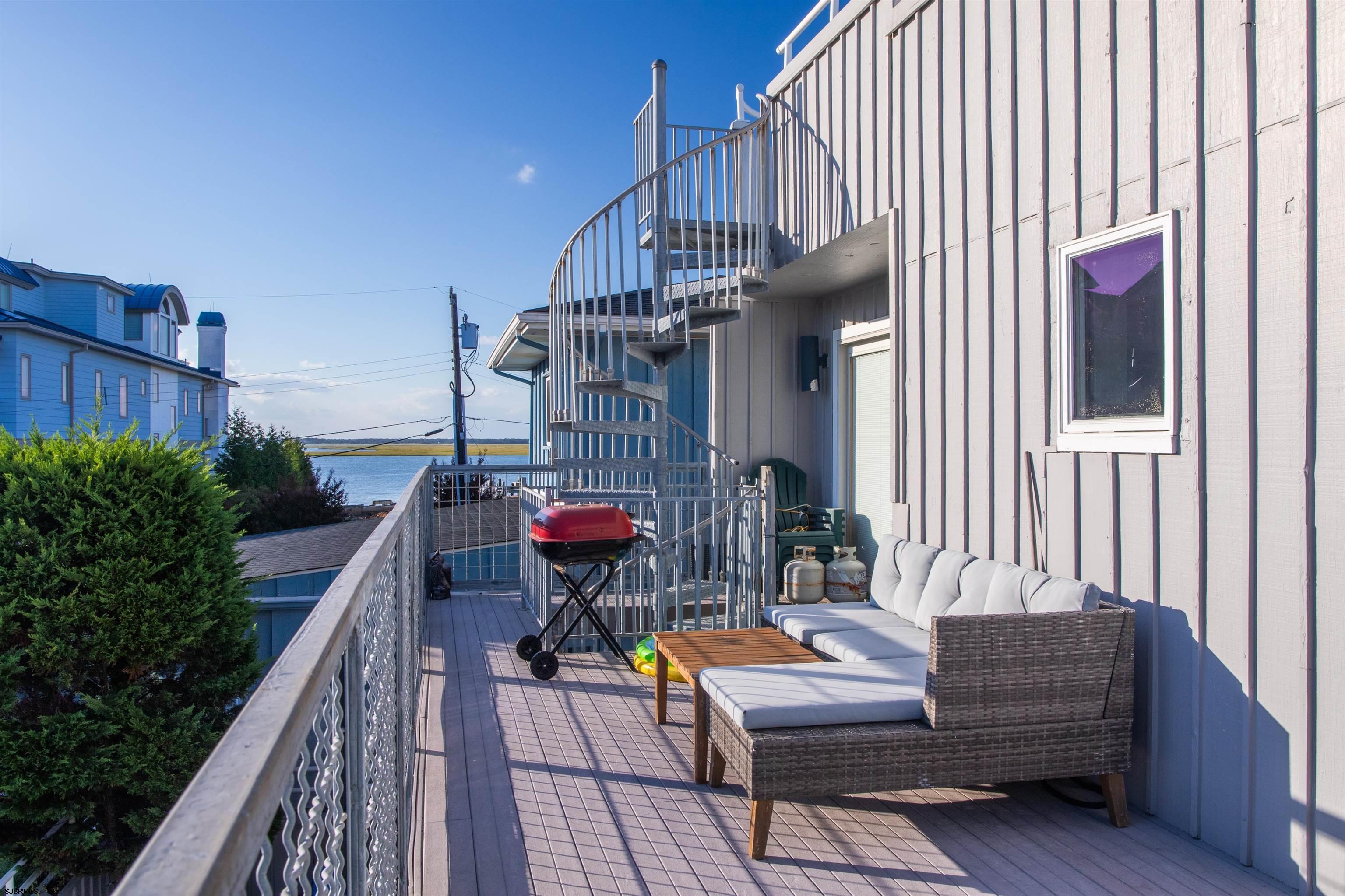 212 N 33rd Avenue