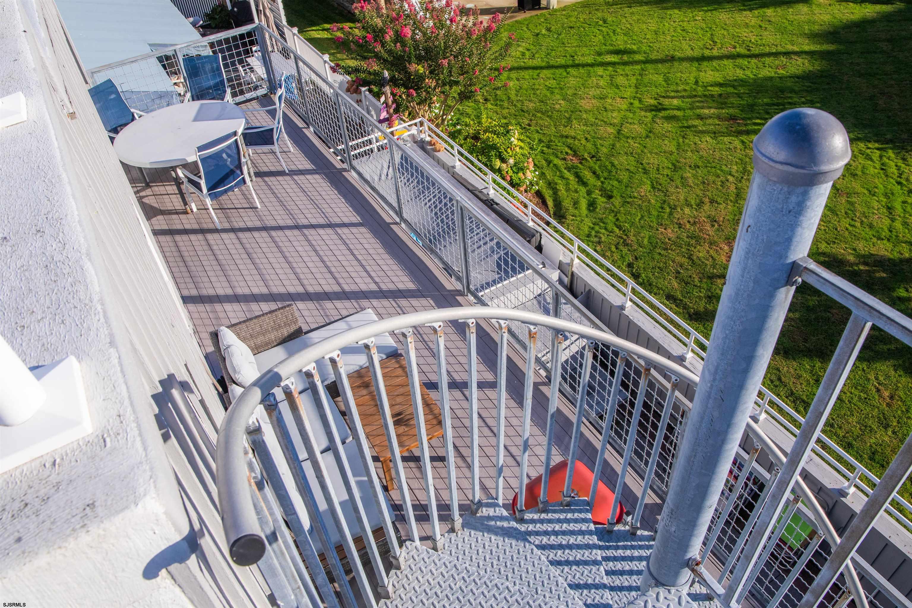 212 N 33rd Avenue
