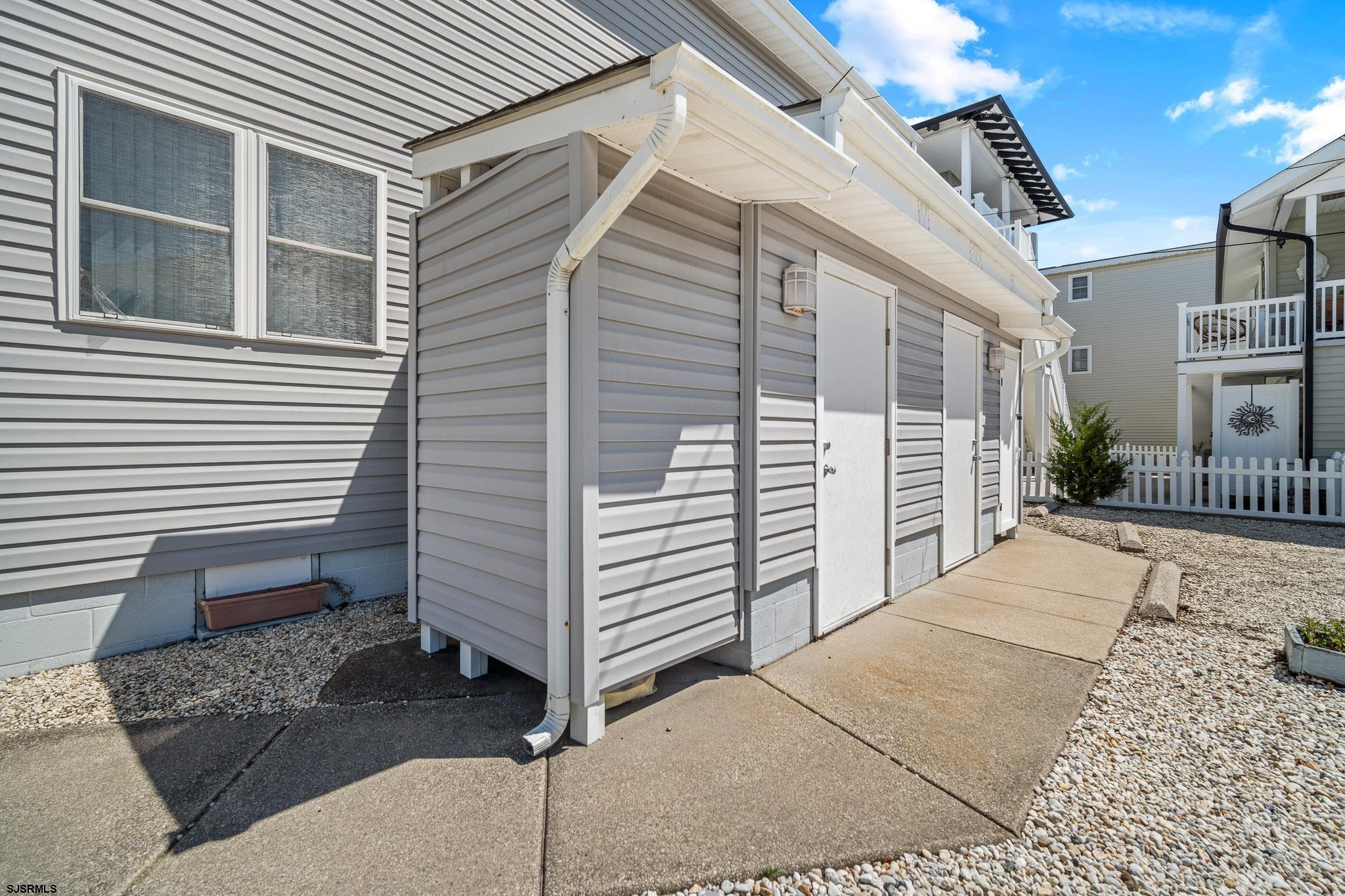 800 Brighton Pl