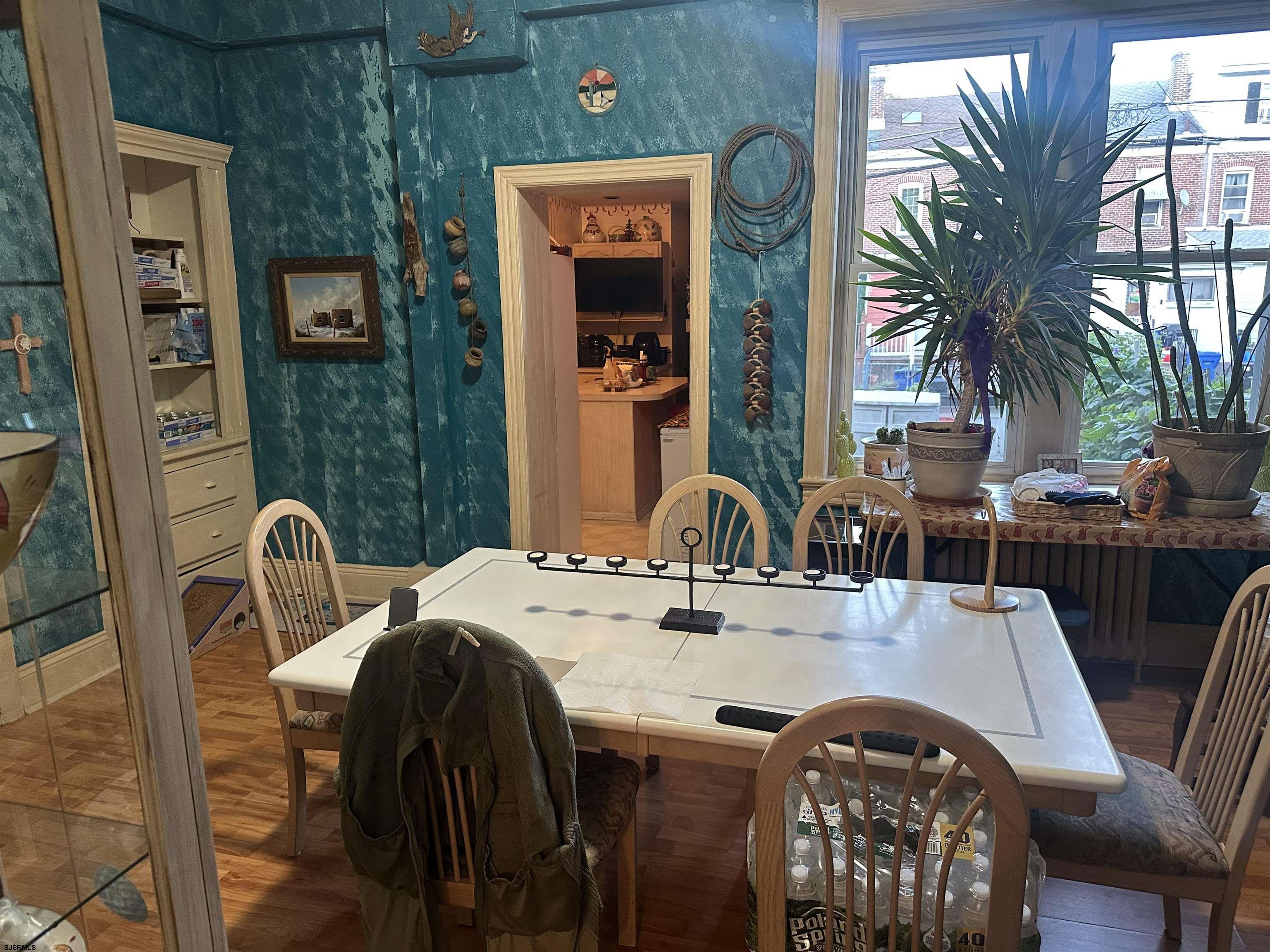 136 4th Avenue - Picture 3