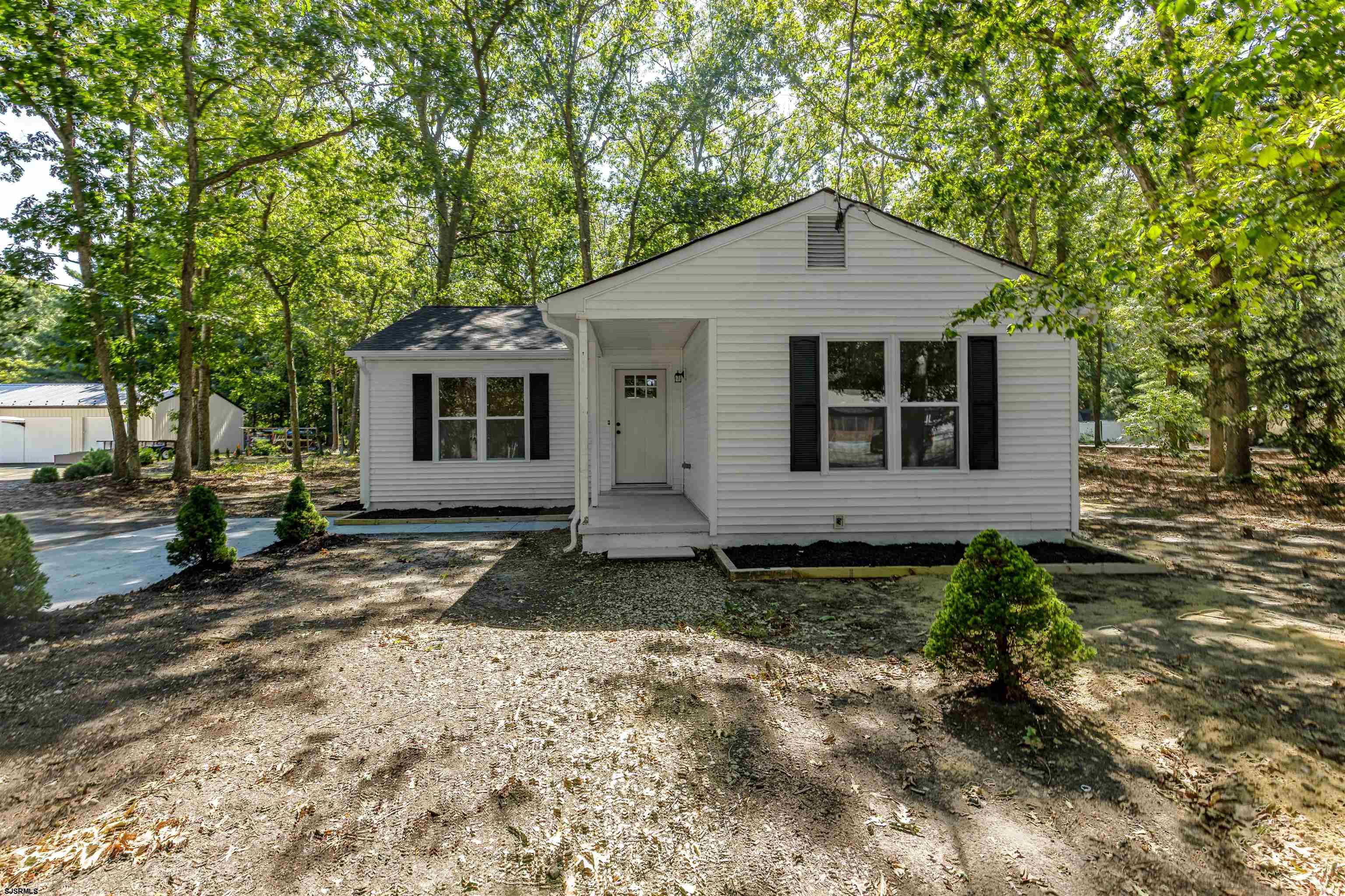 129 Bayberry Avenue