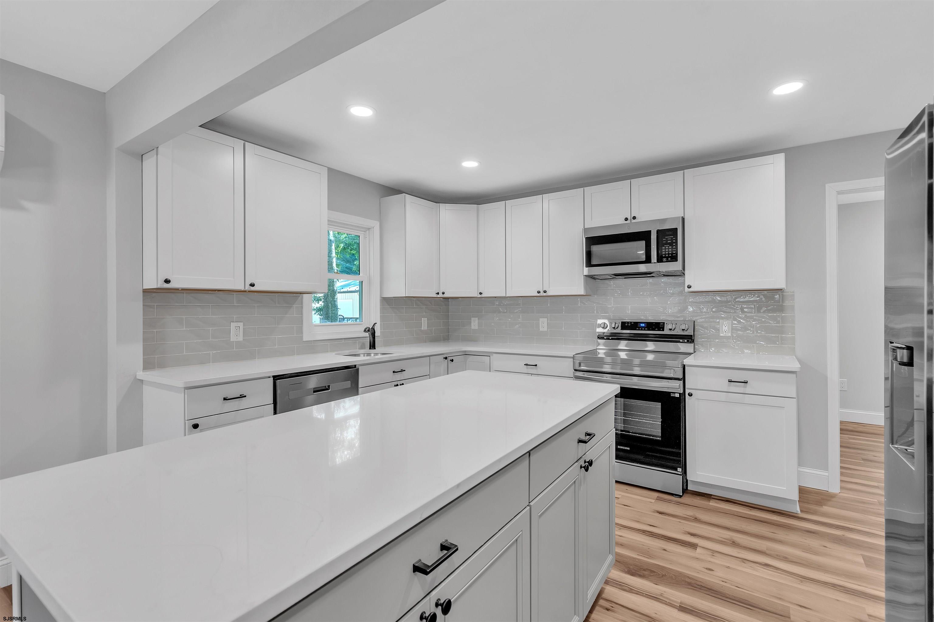 129 Bayberry Avenue