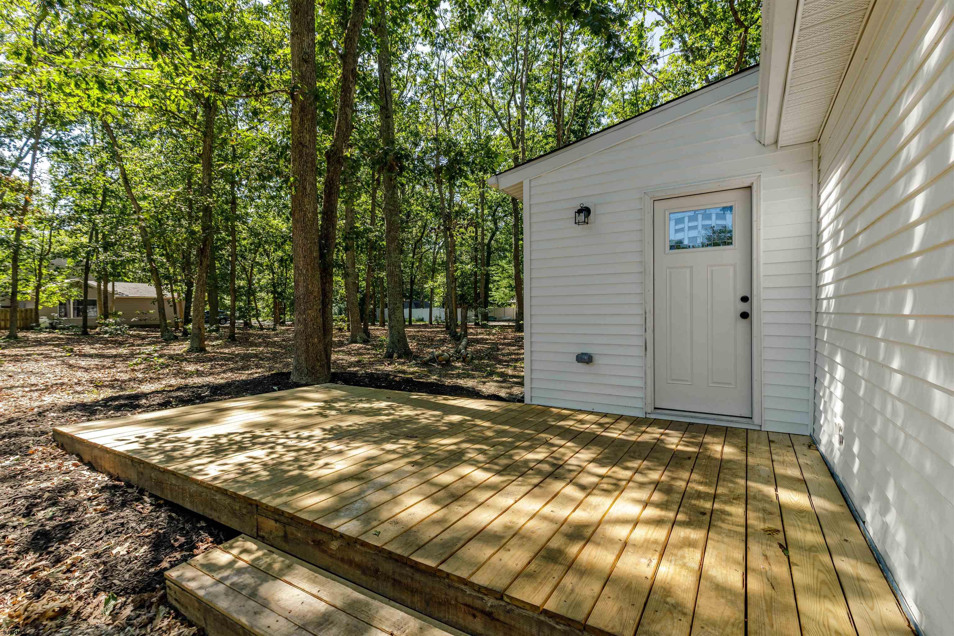 129 Bayberry Avenue
