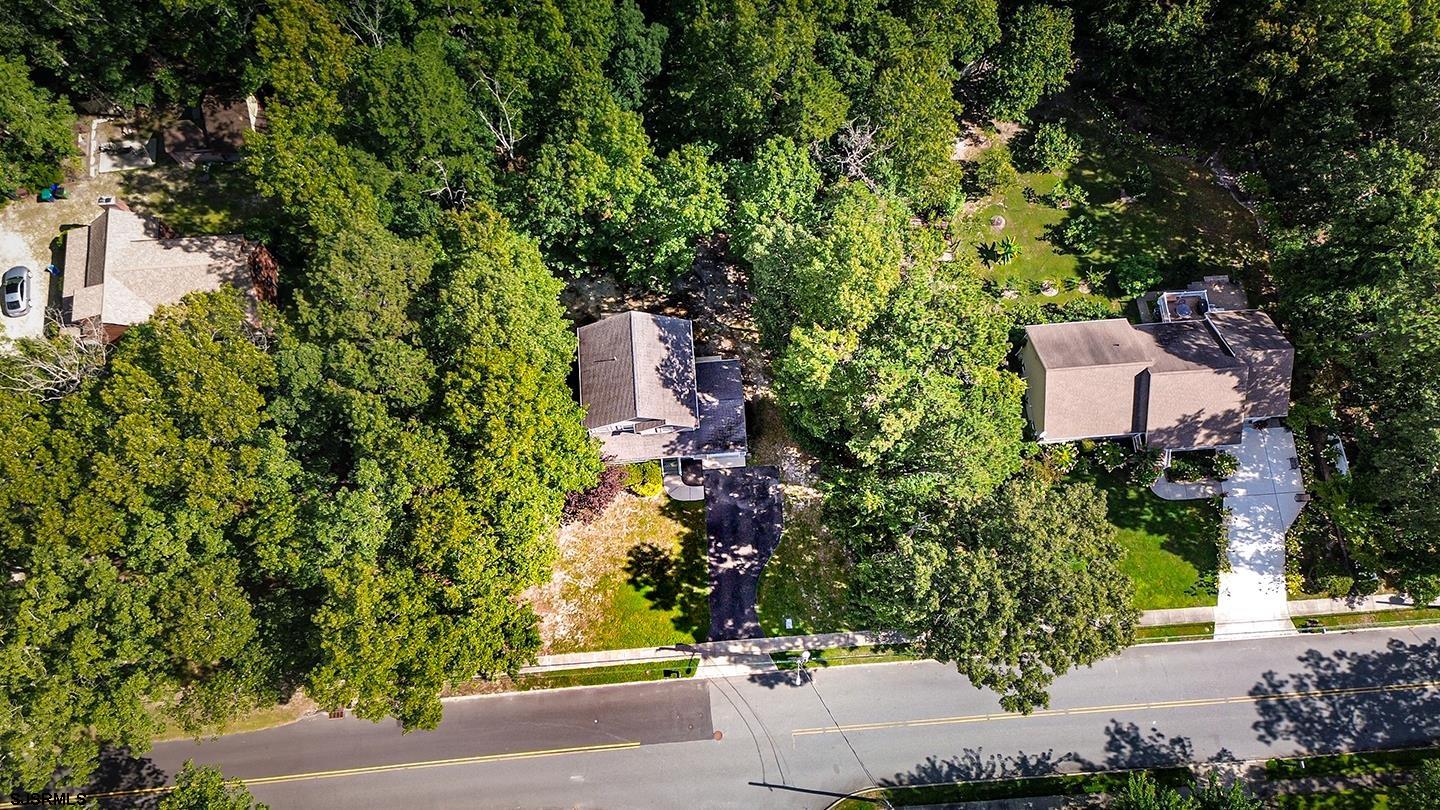 110 Bayberry Avenue