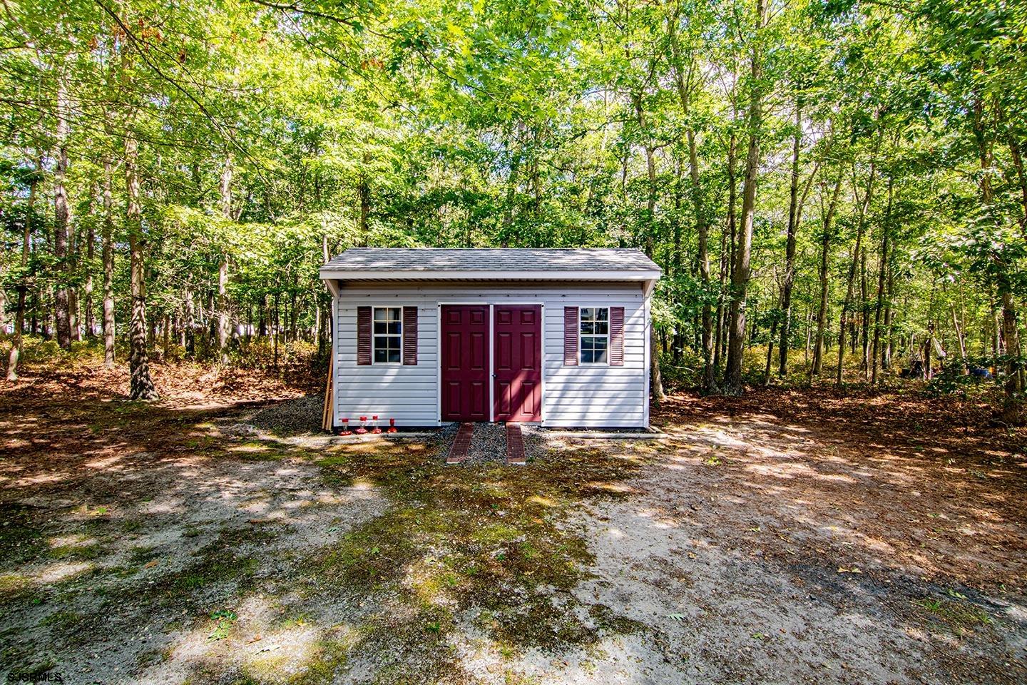 110 Bayberry Avenue