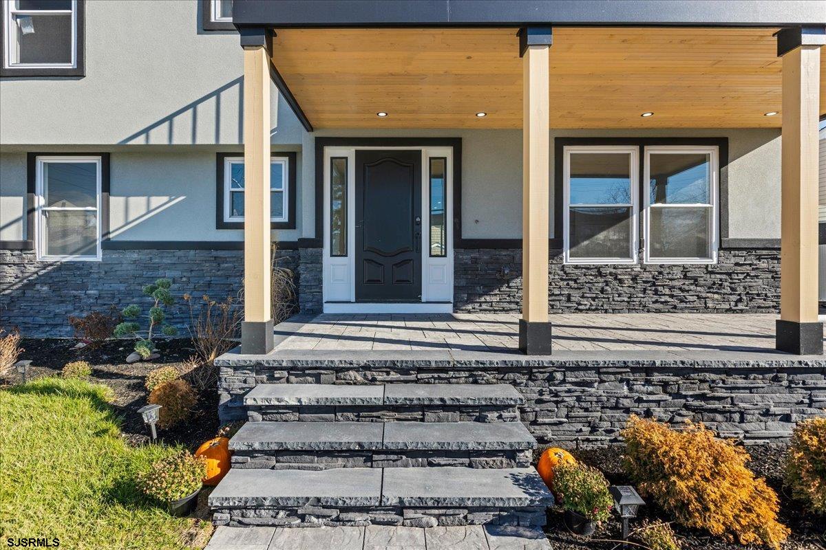 711 N Cornwall Avenue - Picture 3