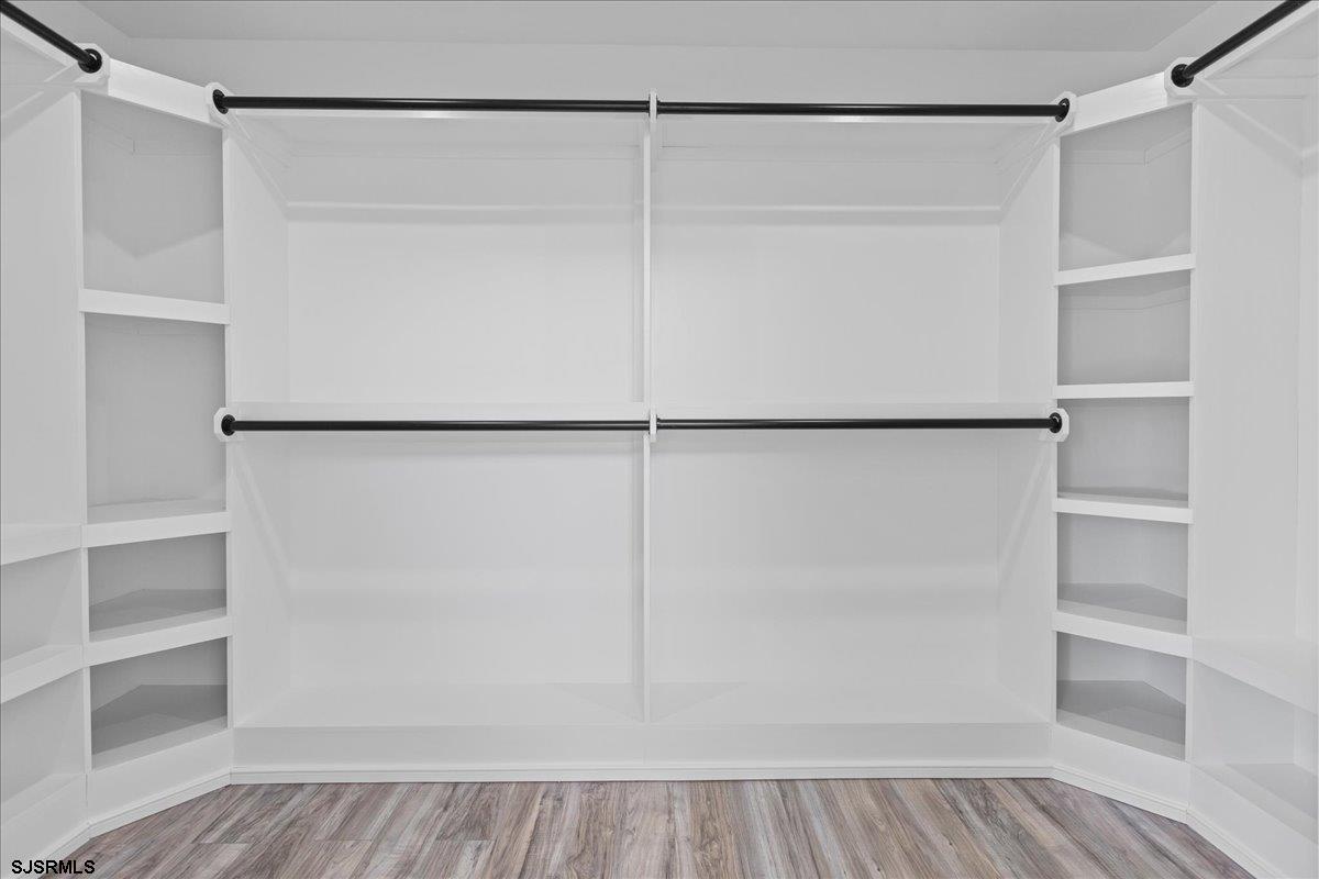 711 N Cornwall Avenue