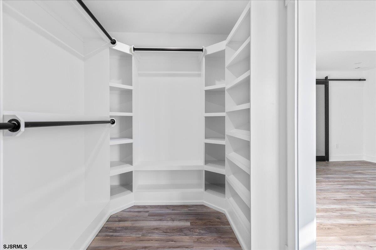 711 N Cornwall Avenue