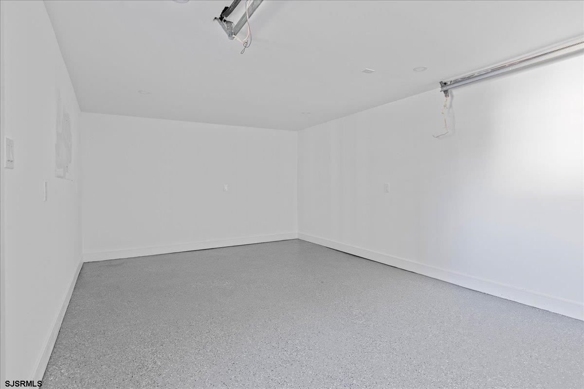 711 N Cornwall Avenue