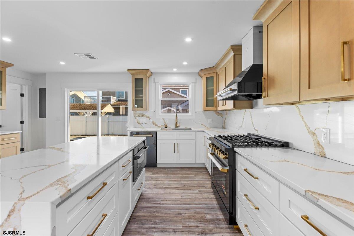 711 N Cornwall Avenue