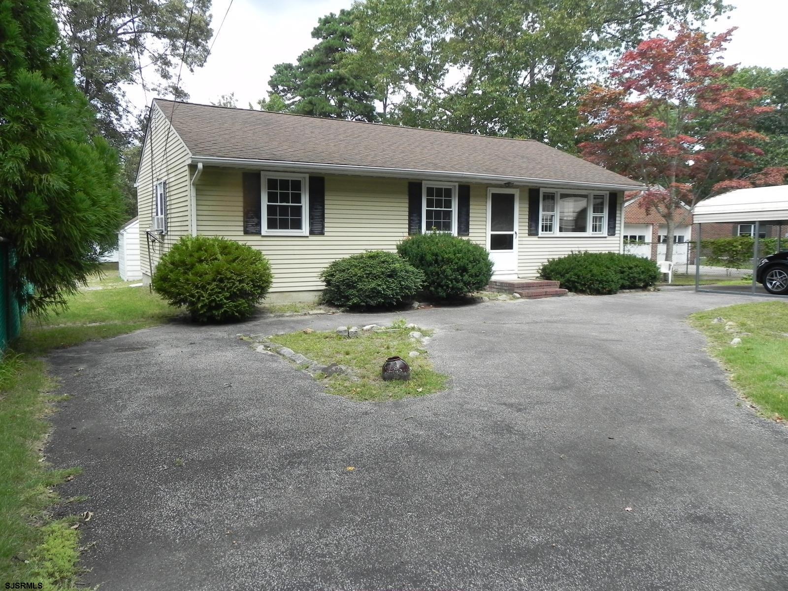 2612 S Shore - Picture 1