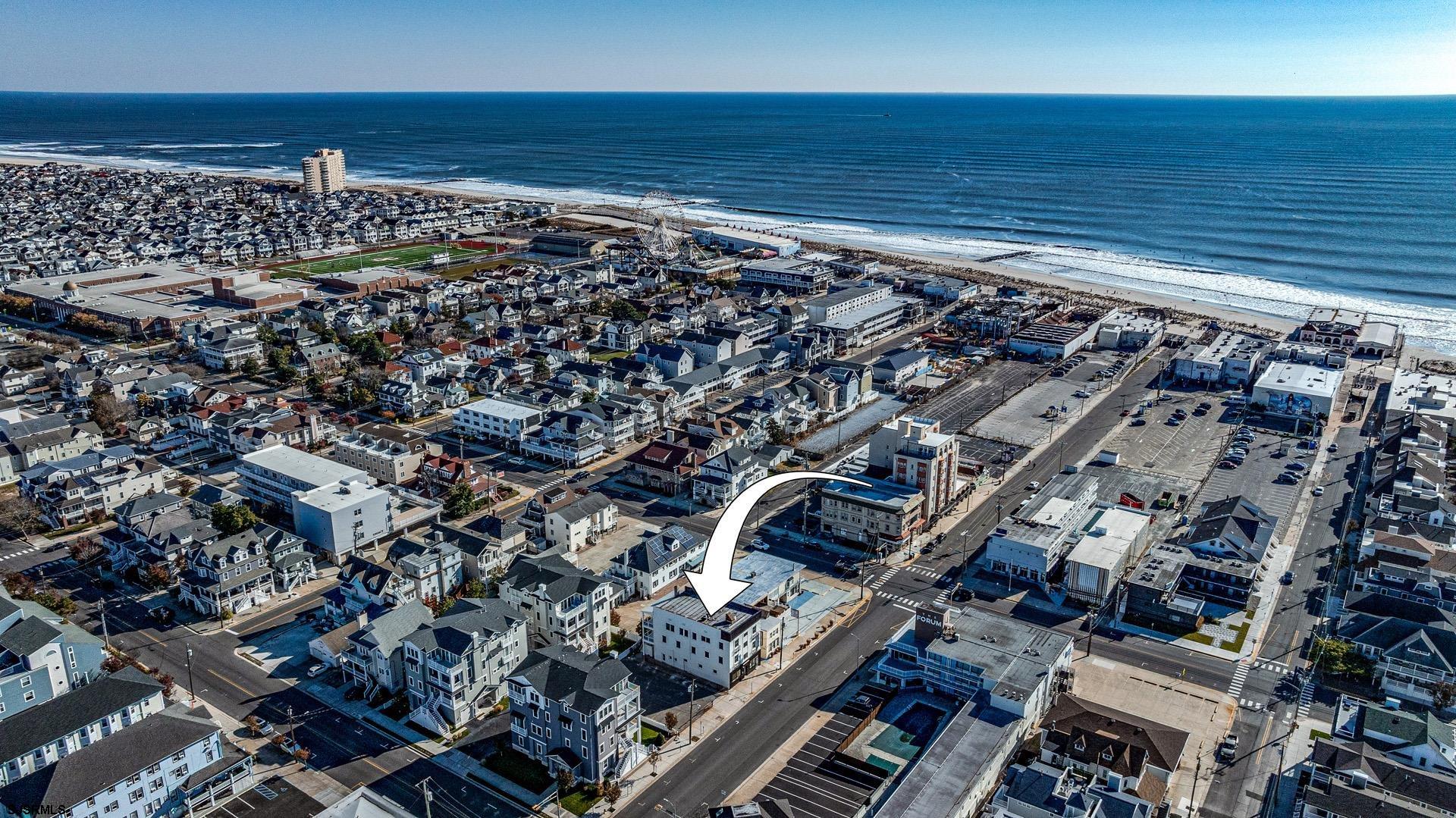 713 E 8th St, Unit B