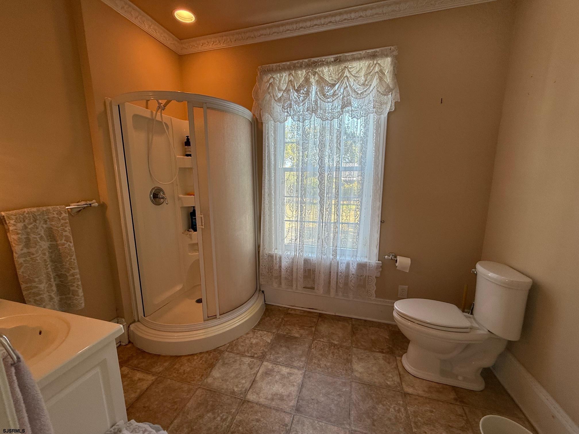 13 Fairway Avenue