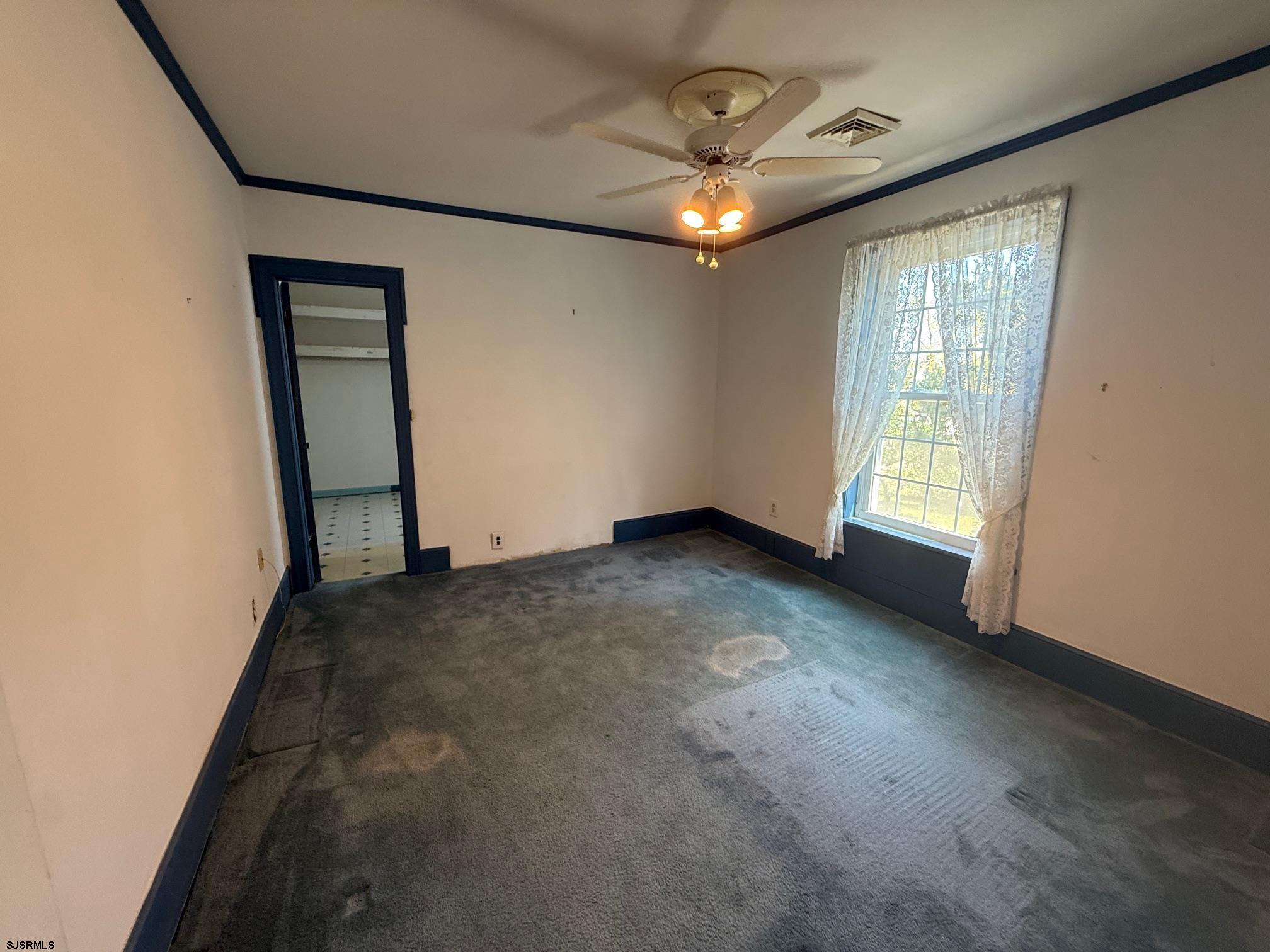 13 Fairway Avenue