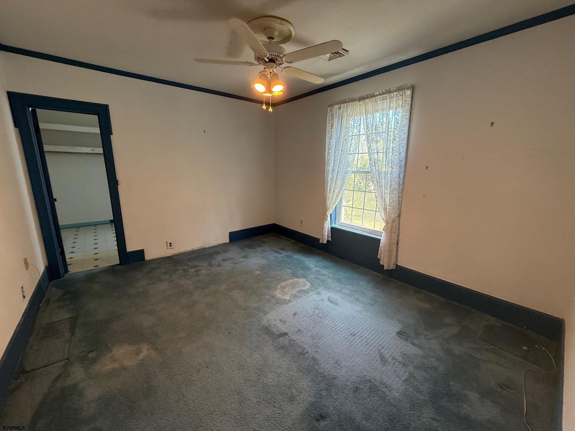 13 Fairway Avenue