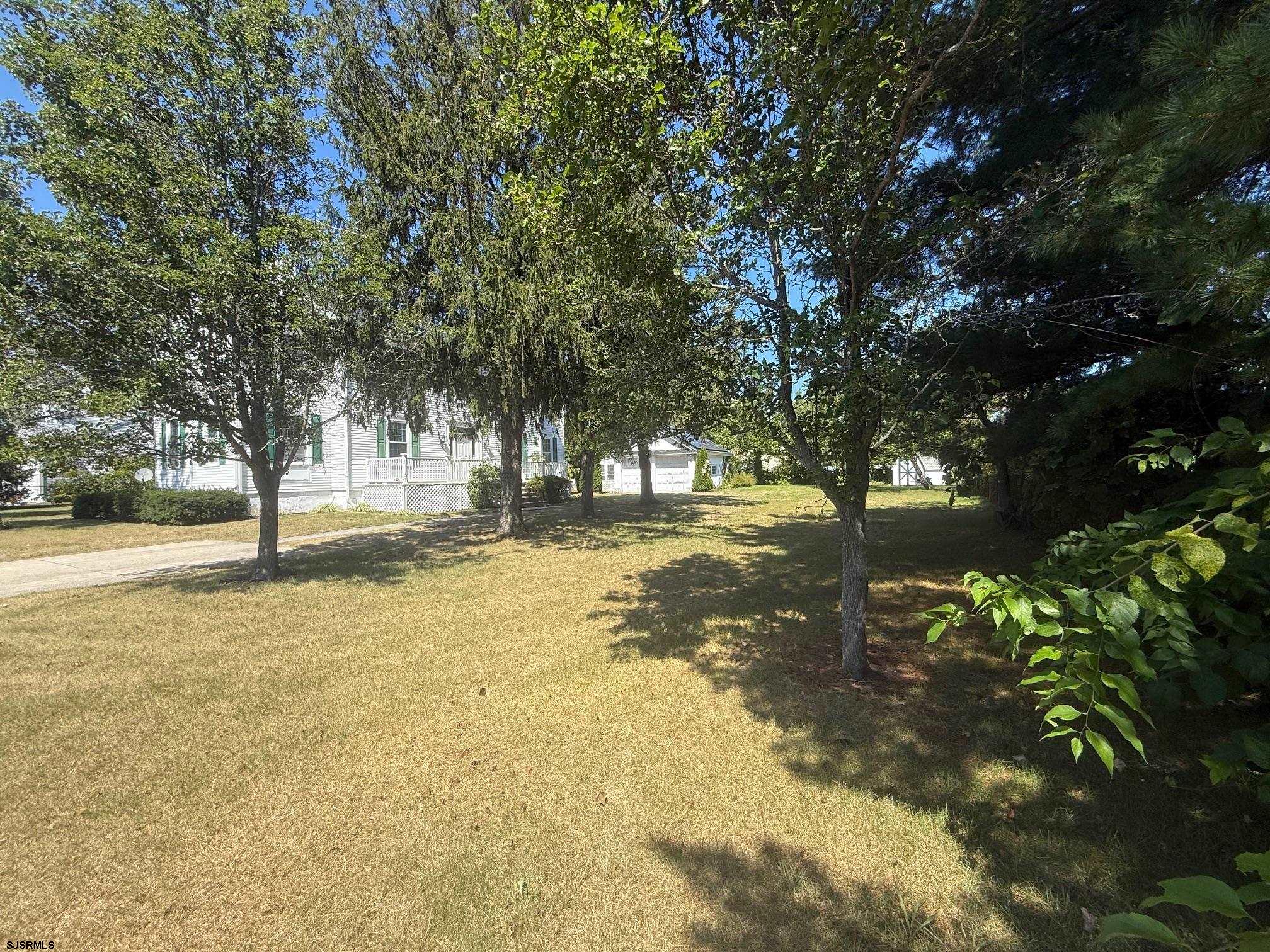 13 Fairway Avenue
