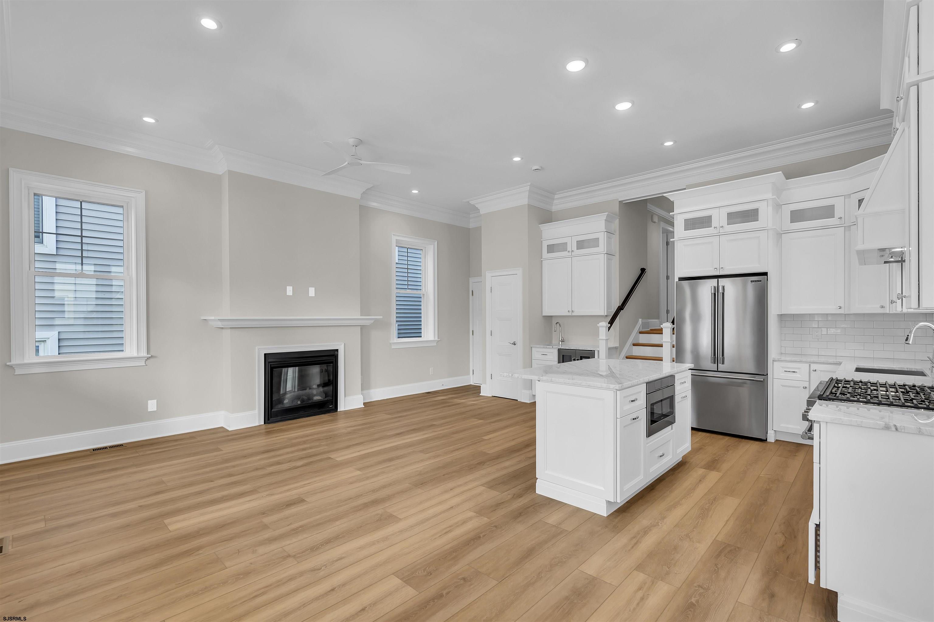 811 2nd Street