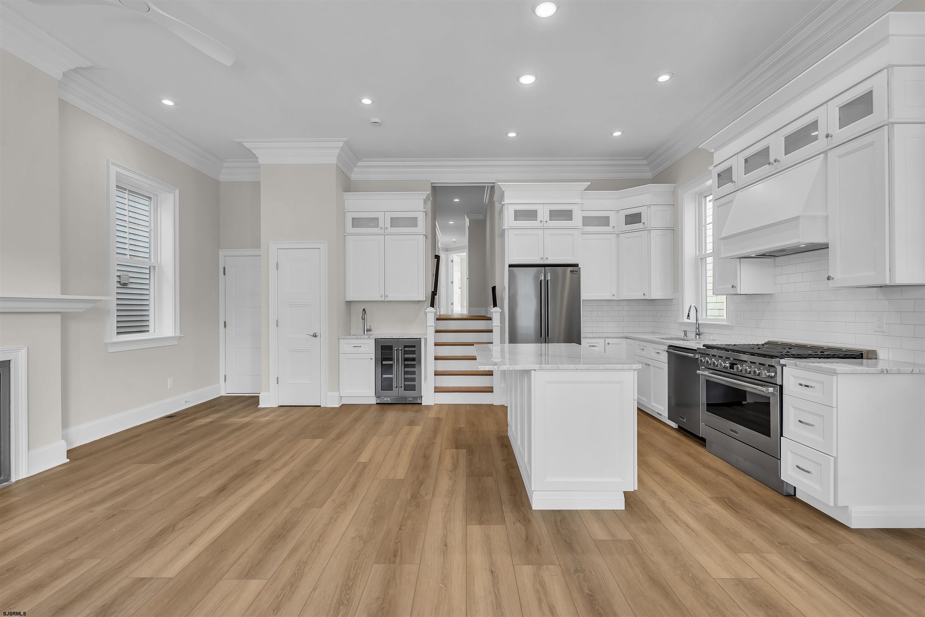 811 2nd Street - Picture 4