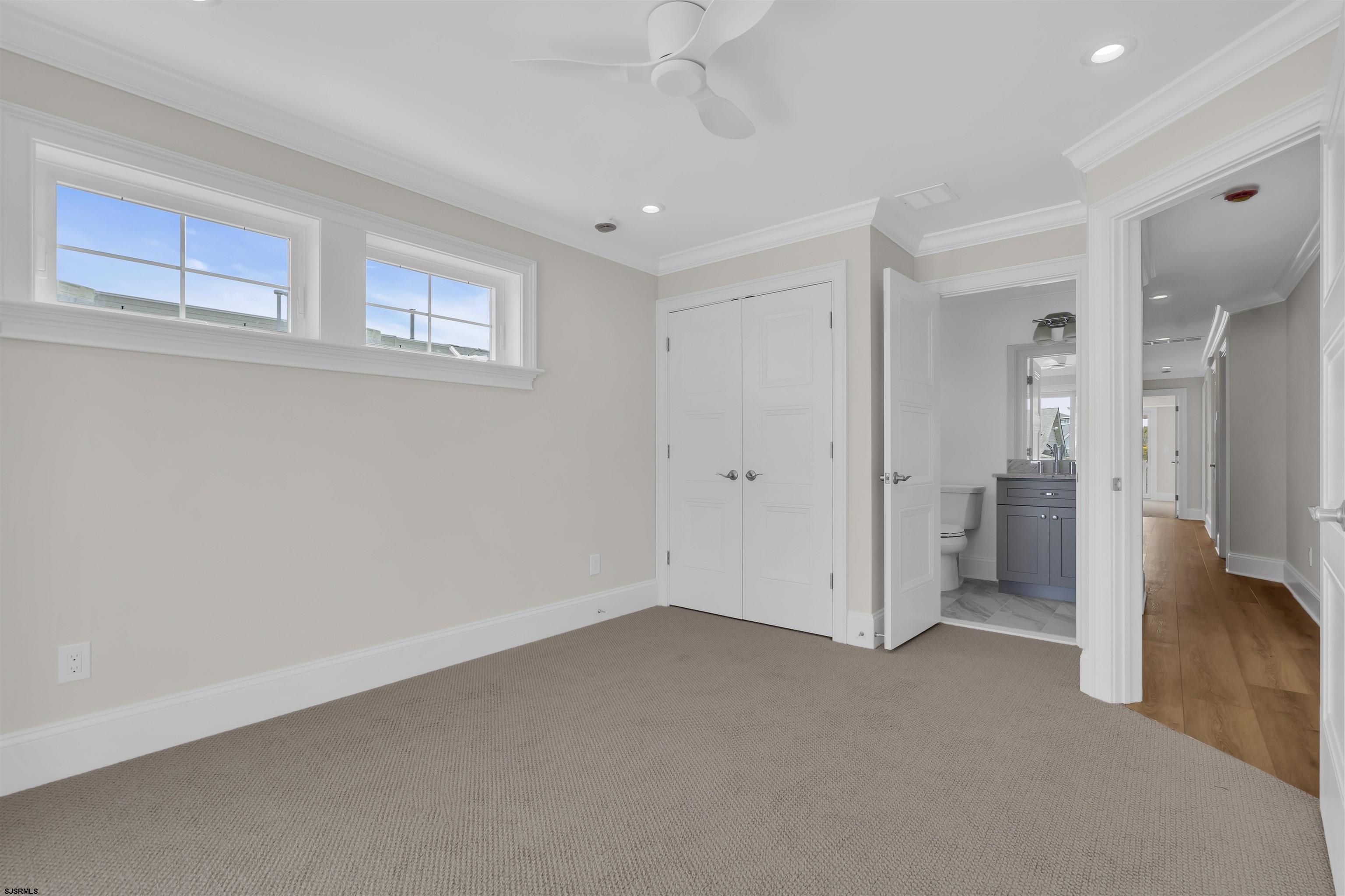 811 2nd Street