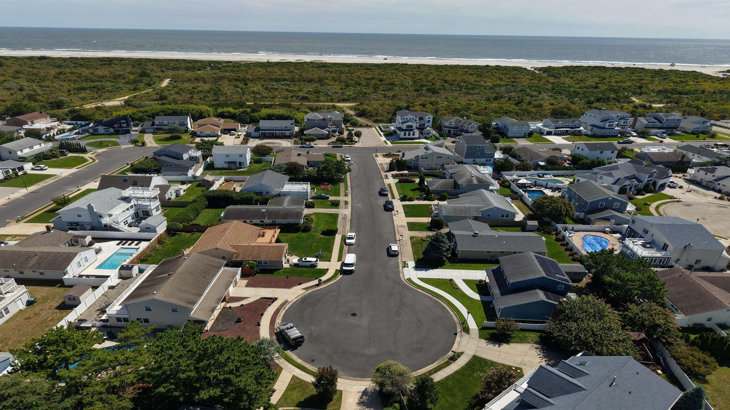 2 Surf  Lane