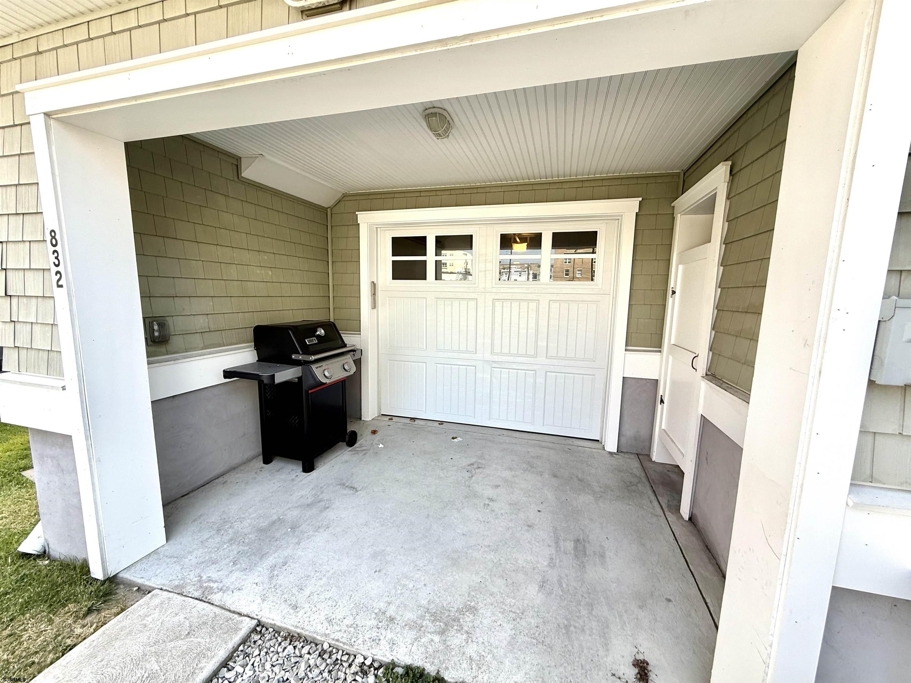 832 Wesley Avenue