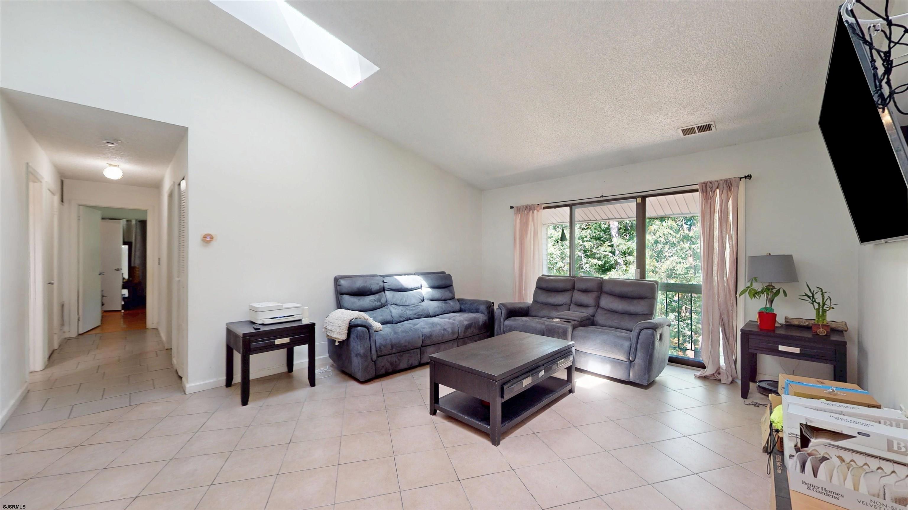 90 Mattix Run - Picture 1