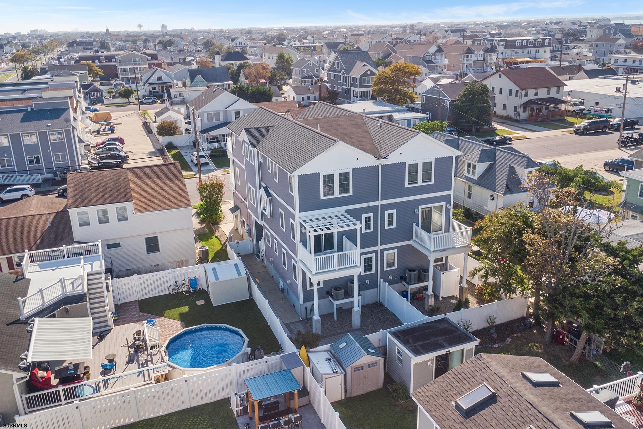 123 E 7th Avenue